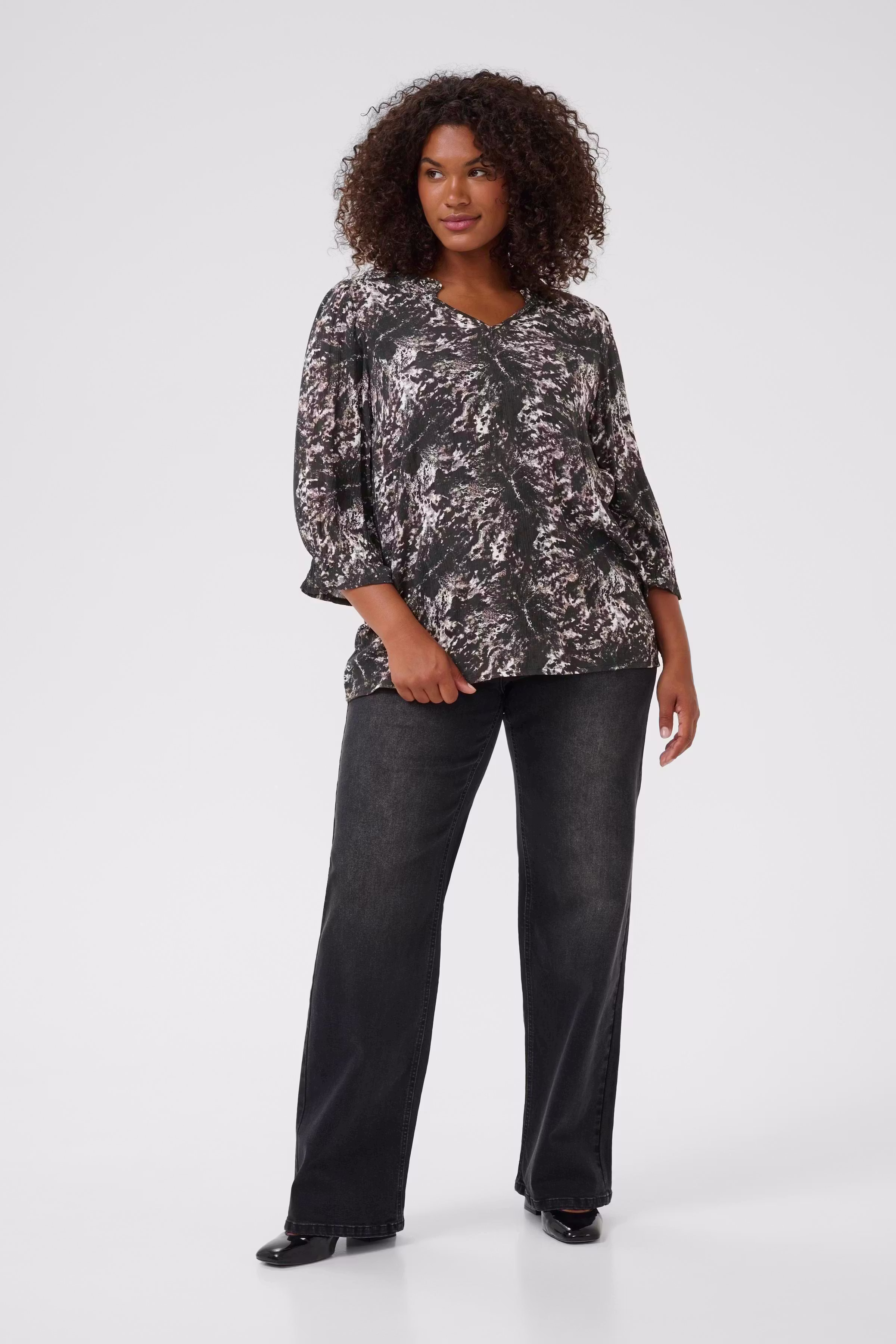 KClunda Bluse LOOKBOOK FRONT 10583713-108203