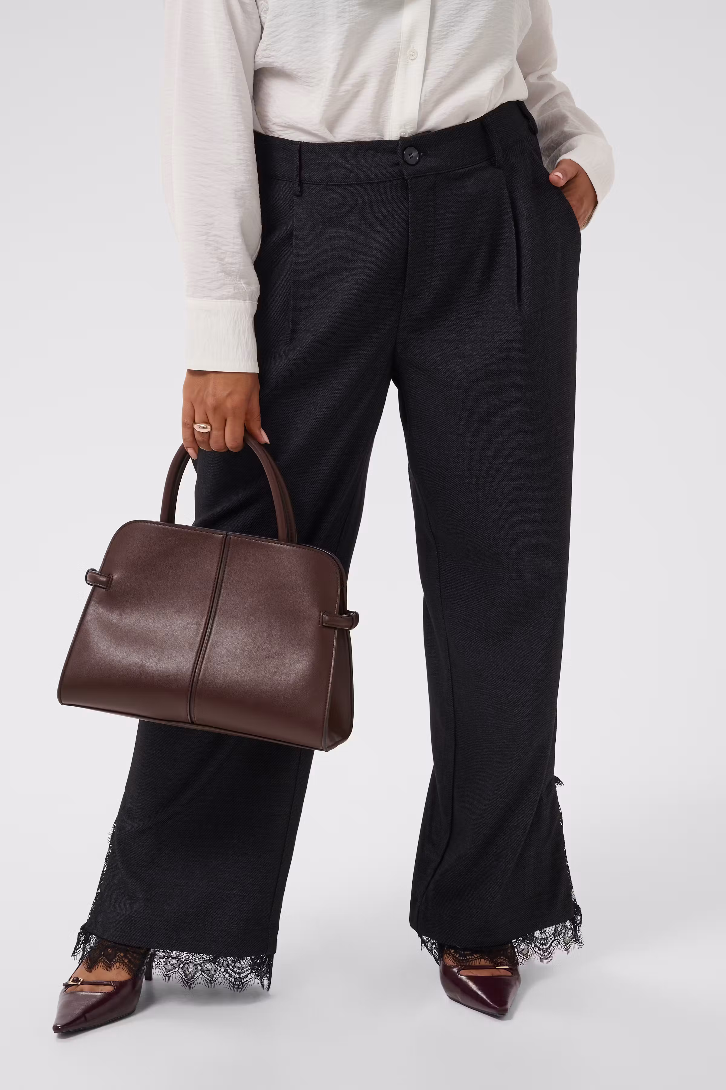 KCabby Byxor LOOKBOOK FRONT 10584408-100125