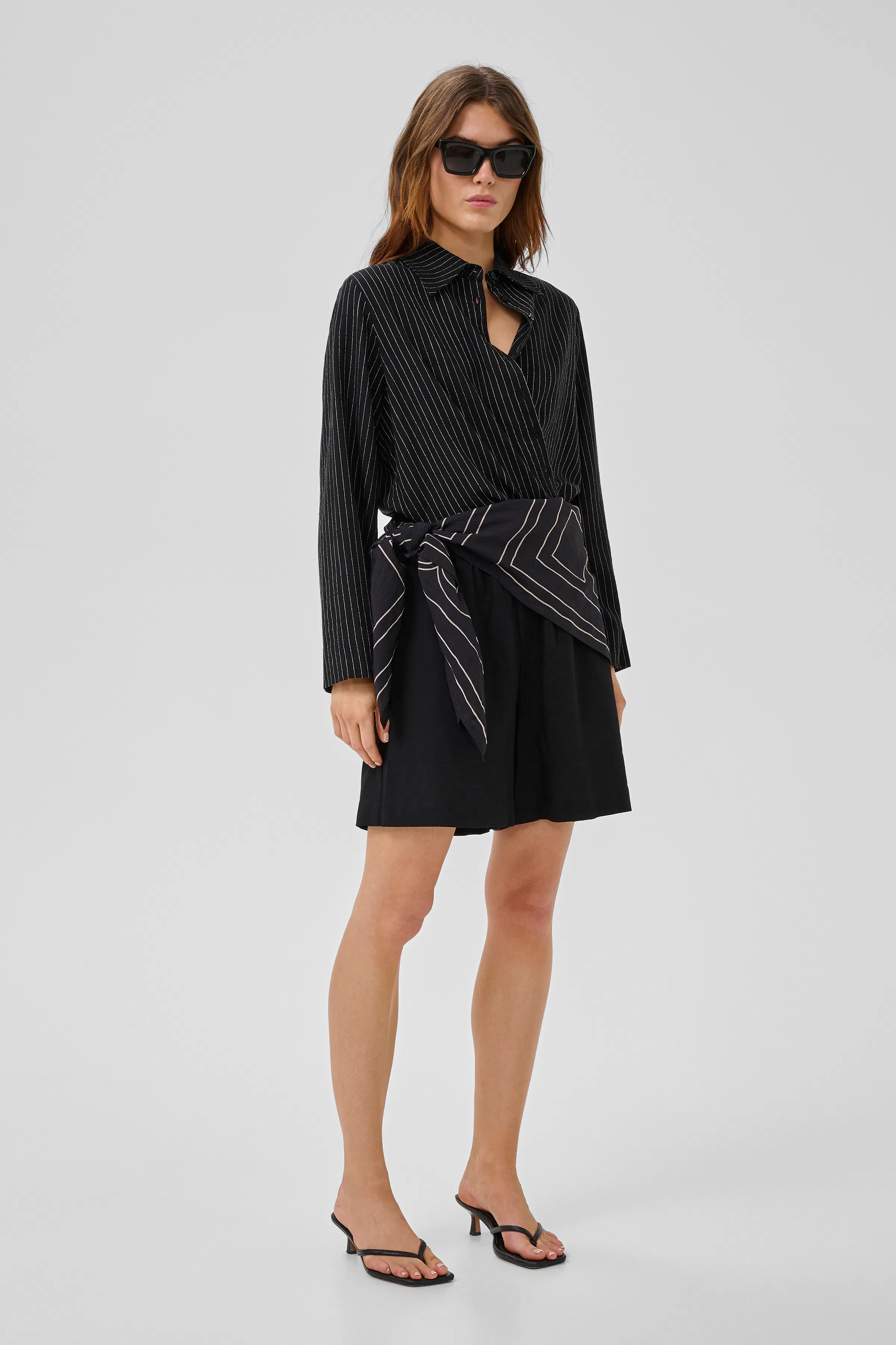 JannieMW Shirt LOCATION NONE 10705172-109437