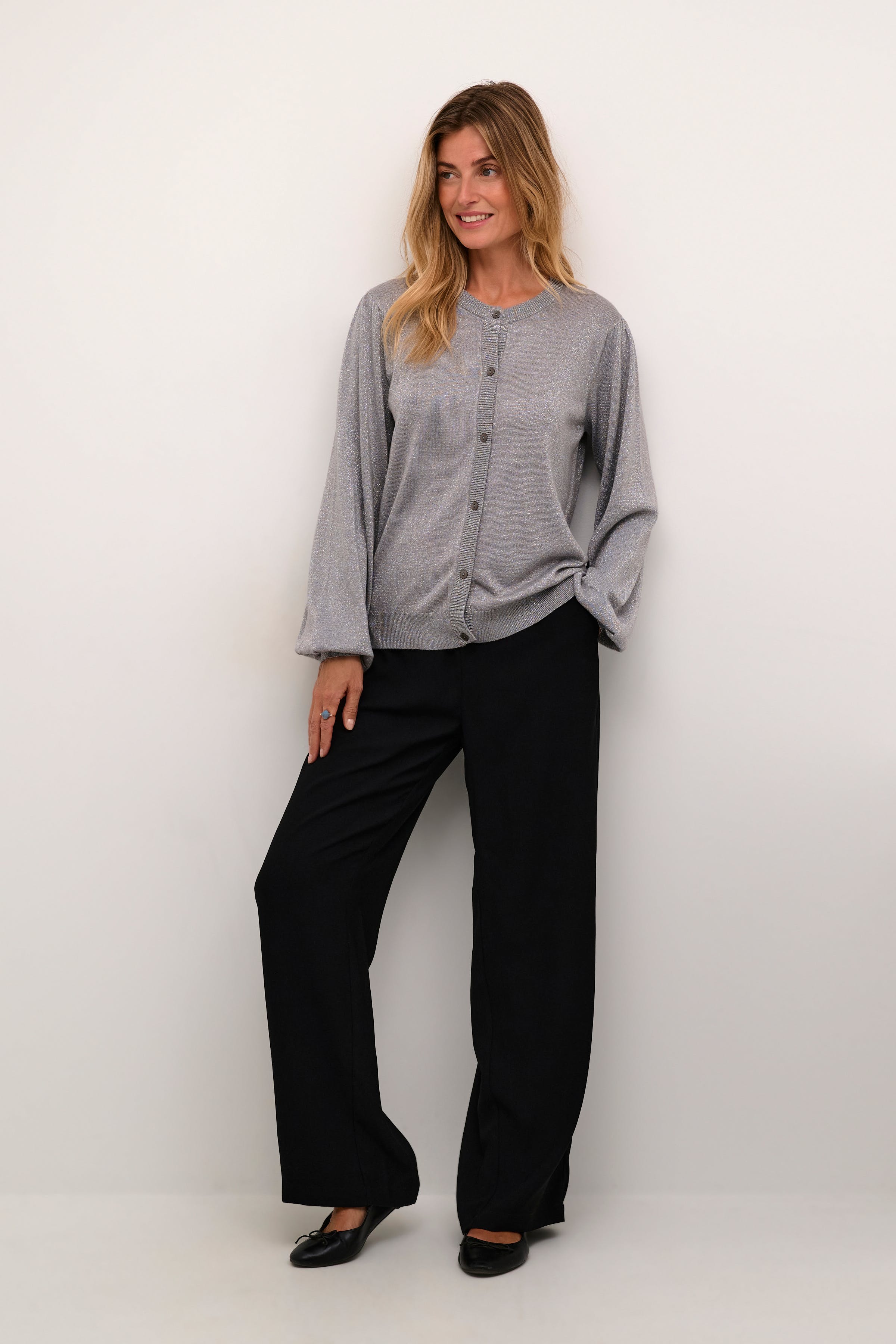 CRShimra Cardigan LOOKBOOK FRONT 10613467-107148