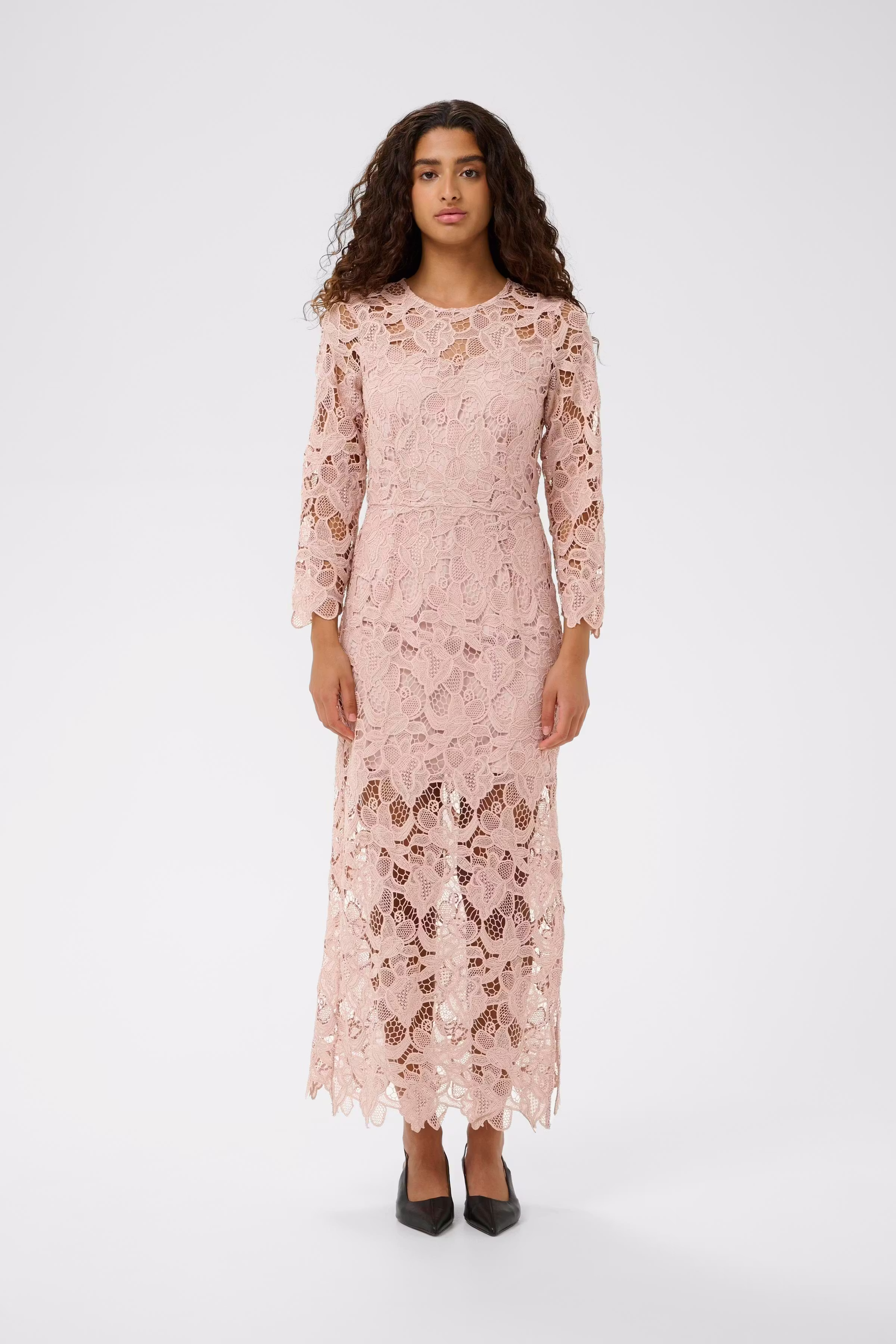 AimeeIW Kjole LOOKBOOK FRONT 30110857-161509