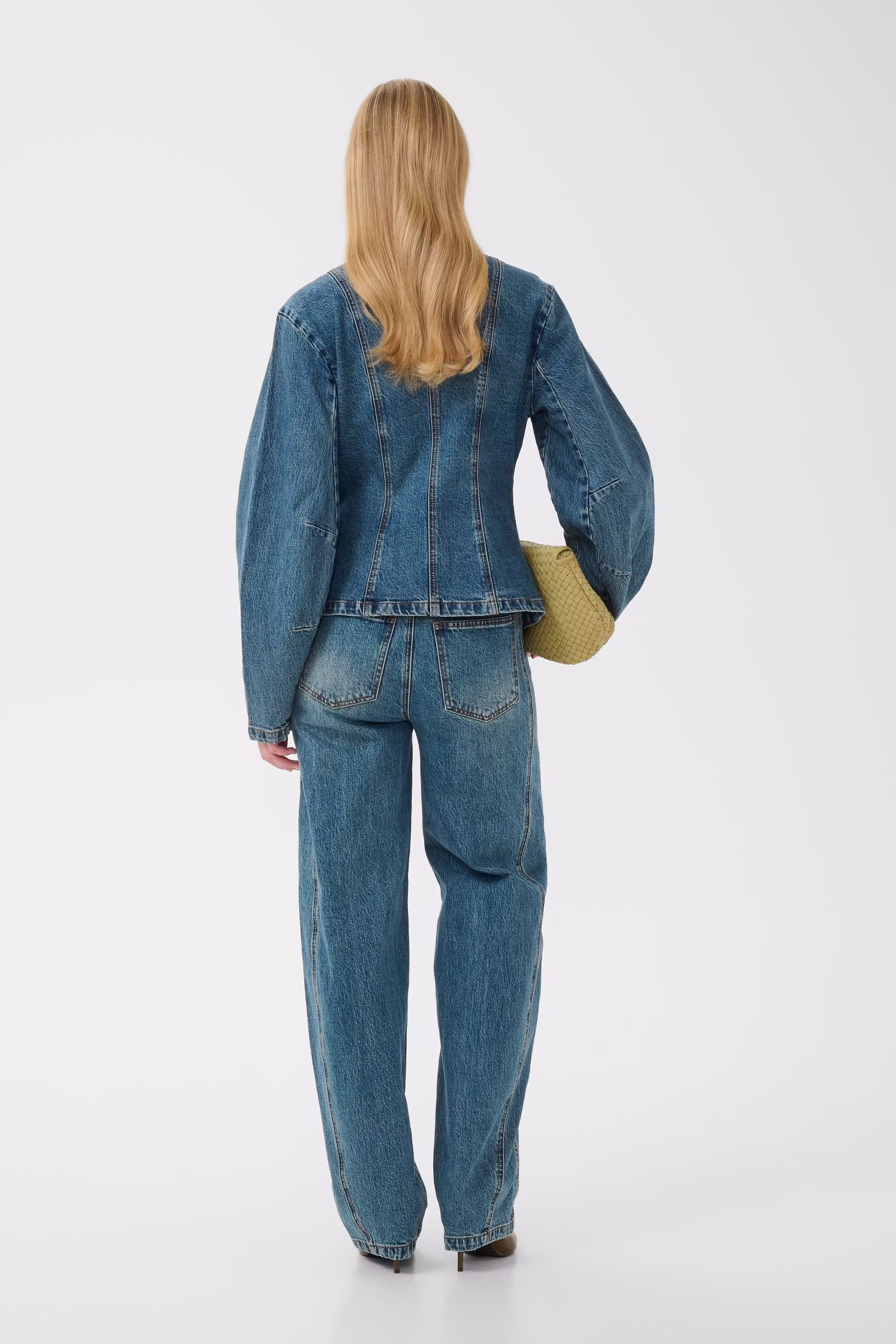 GZmelu Jeans LOOKBOOK BACK 10911344-109598