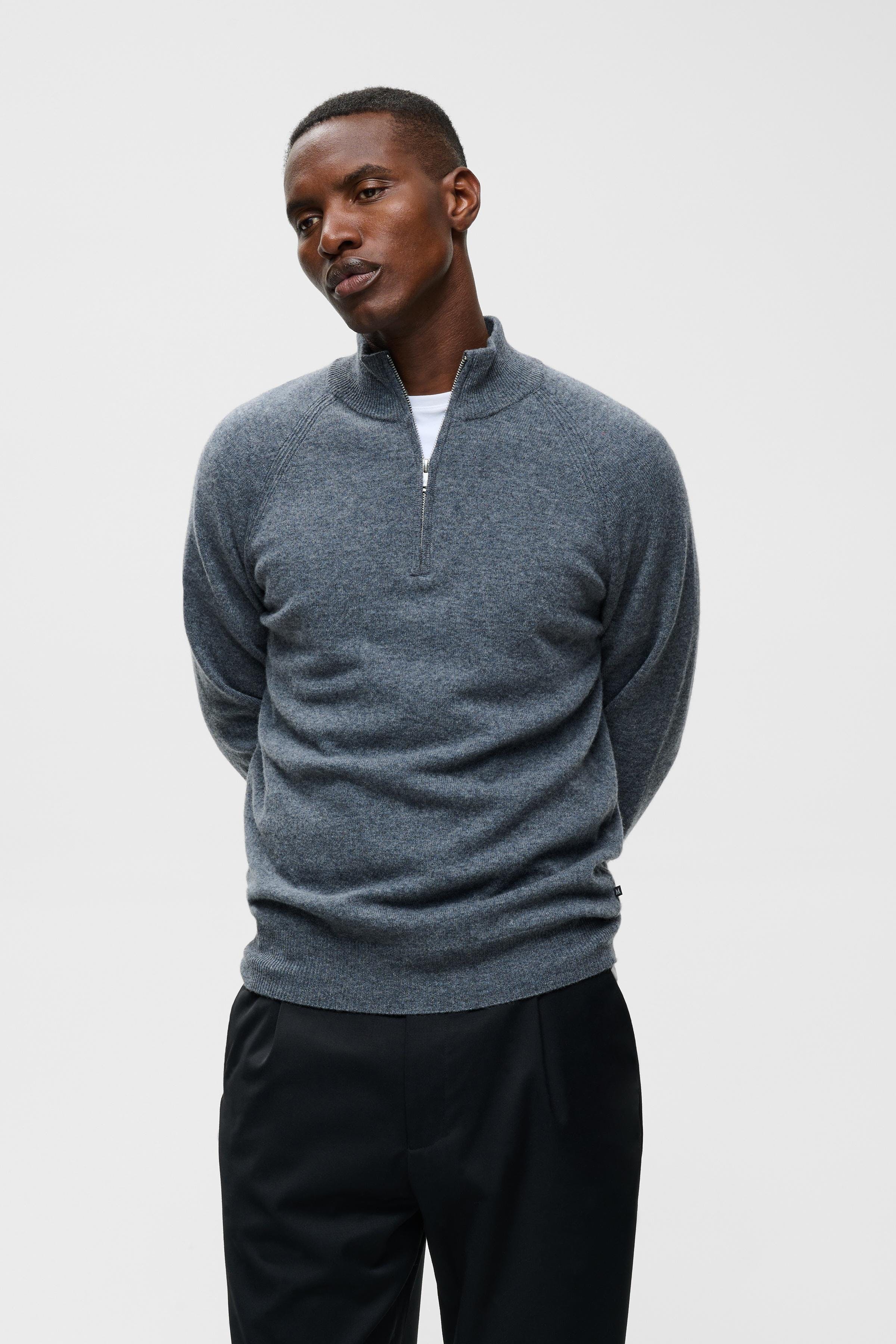 MAhellson Pullover LOOKBOOK FRONT 30209476-300271