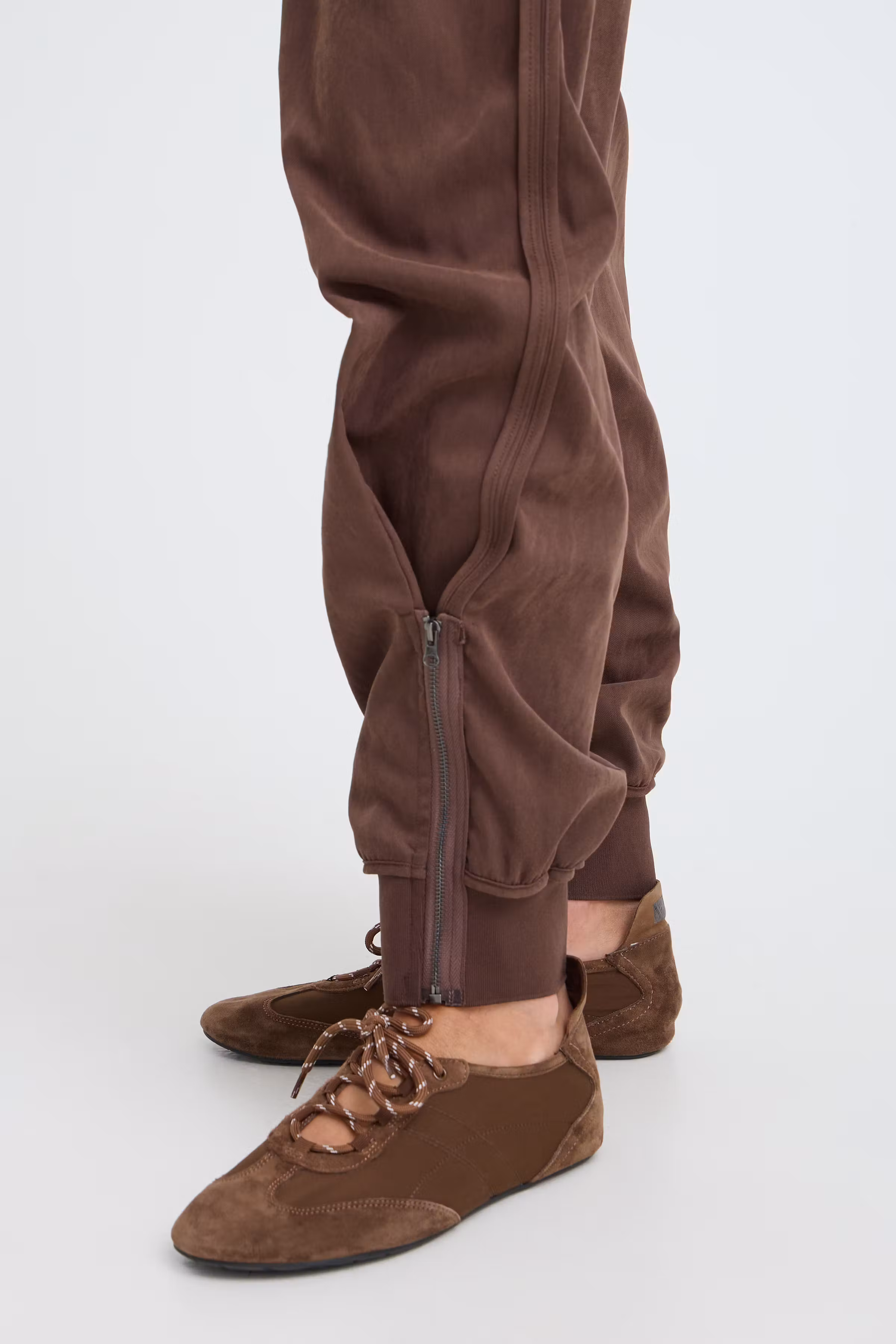 PZFIA Trousers LOOKBOOK DETAIL 50210939-190915