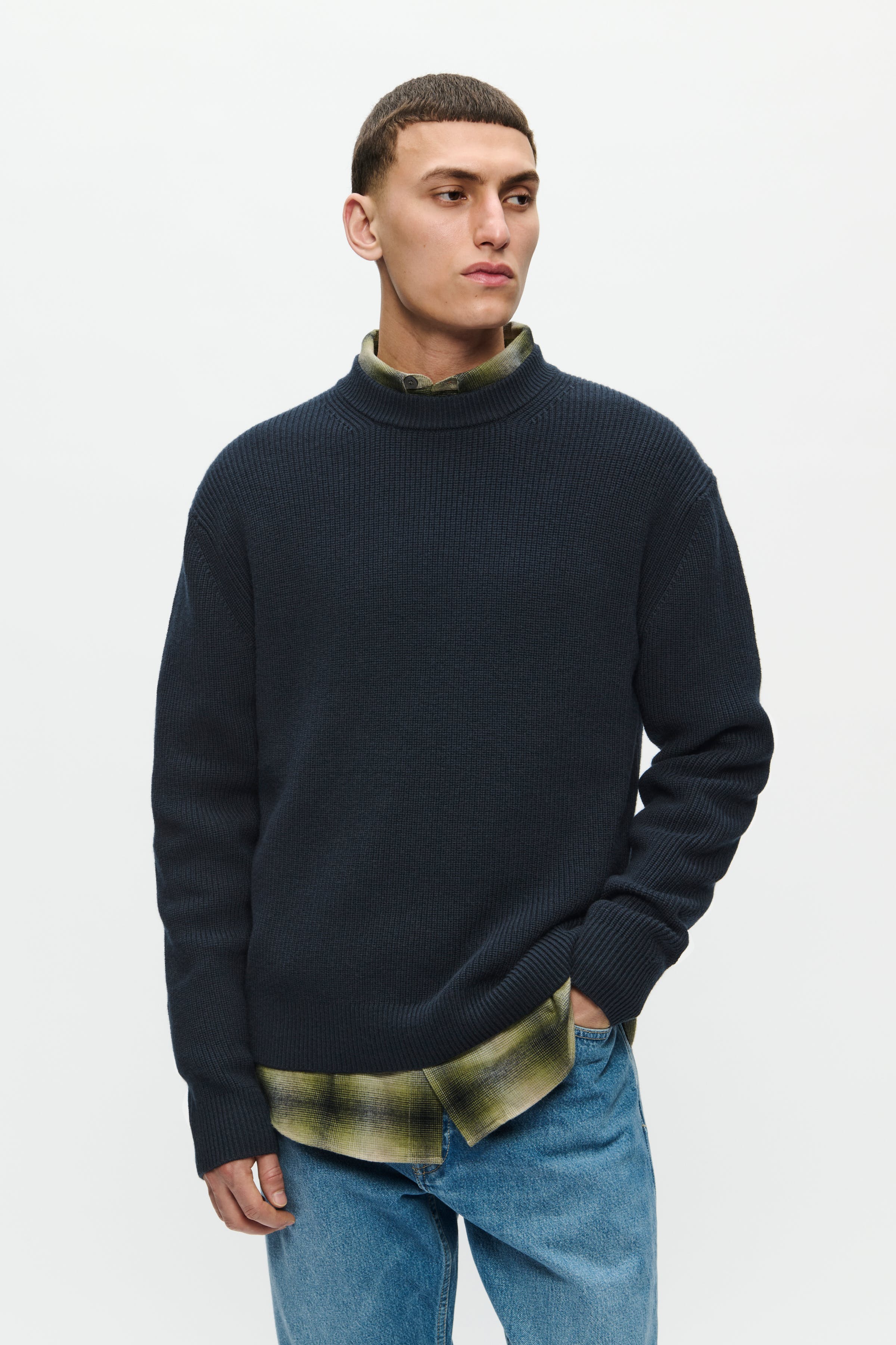 WWMorten Pullover LOOKBOOK FRONT 30251526-194011