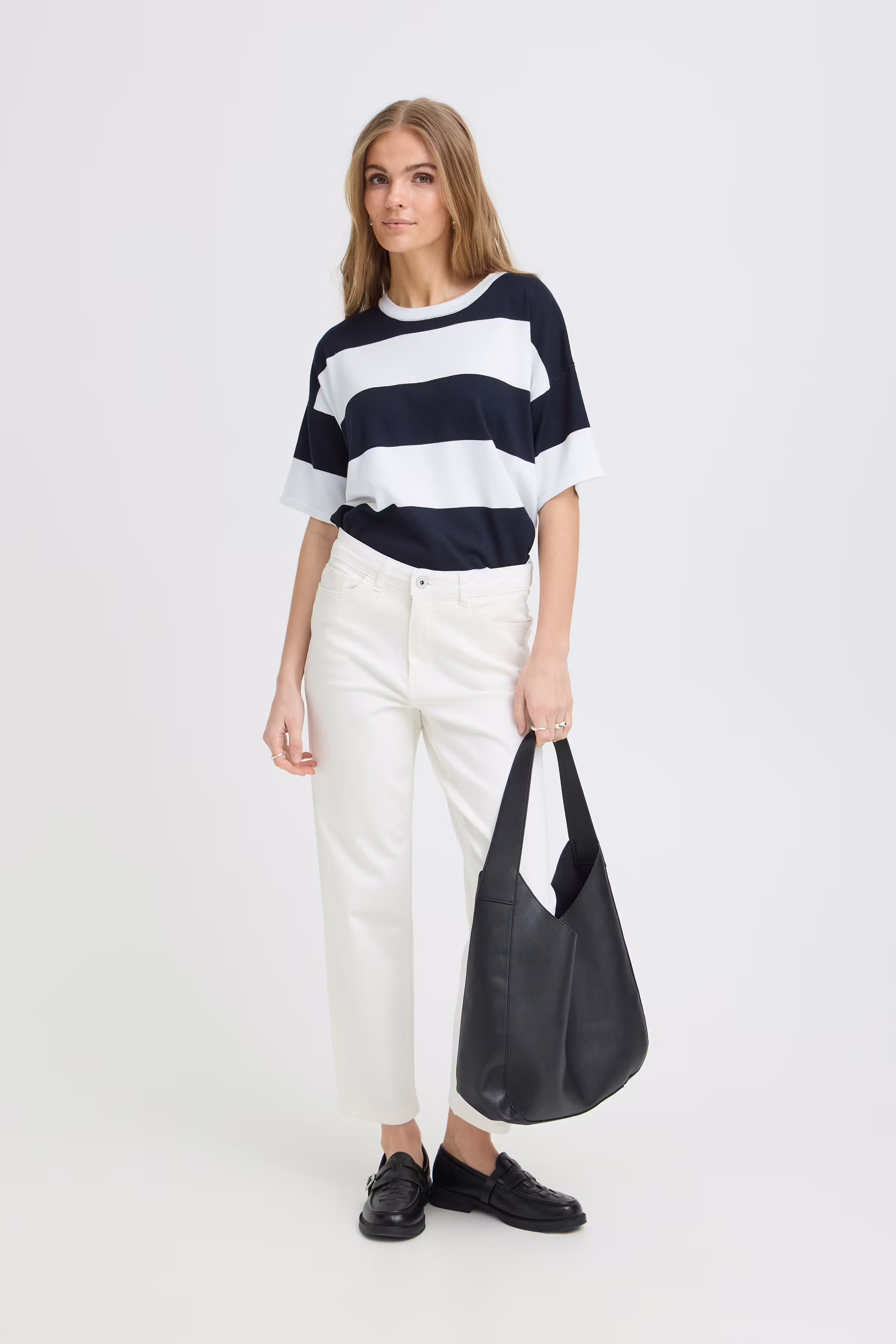 IHLULS Pullover LOOKBOOK FRONT 20125817-900006934