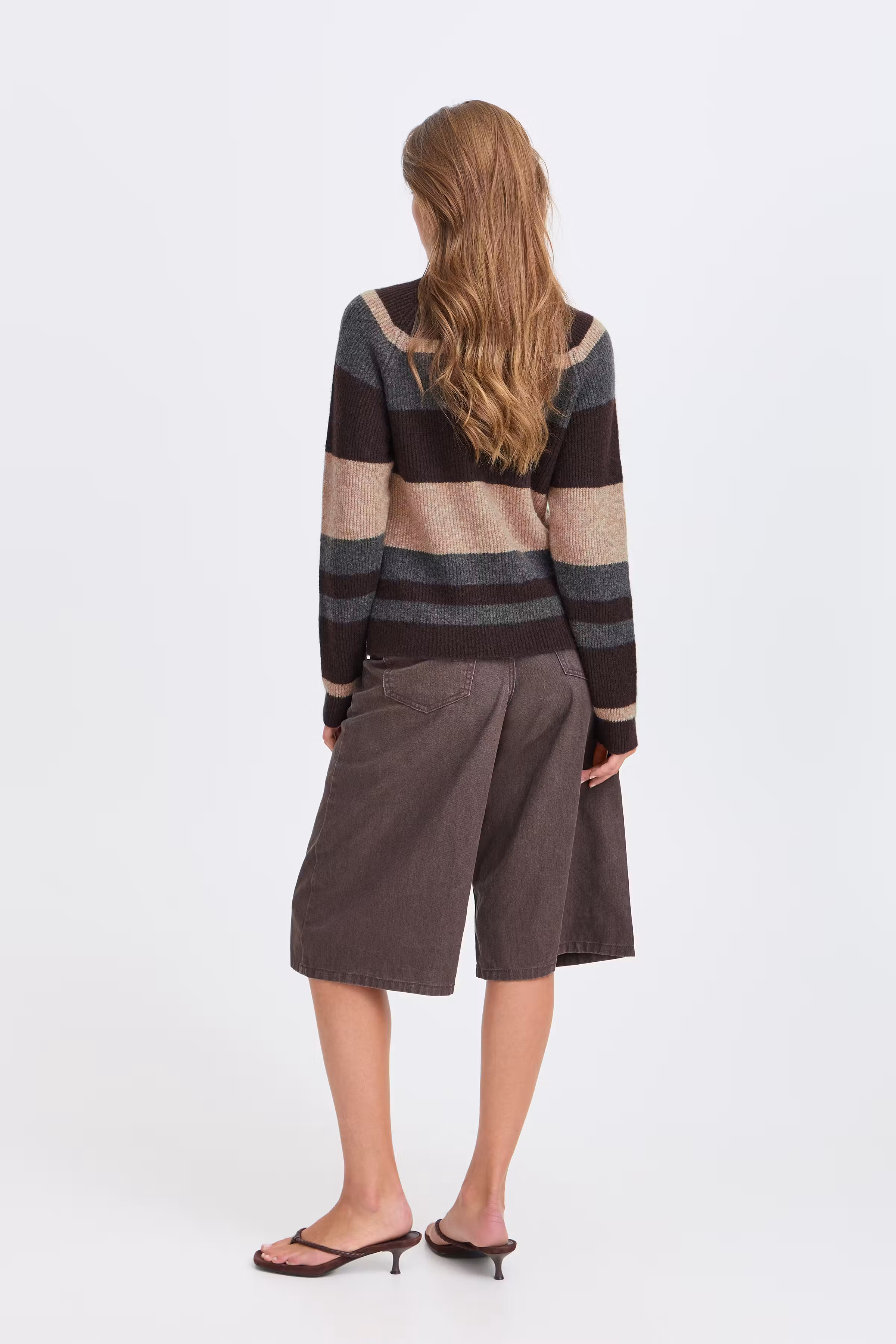 BYOTAJA Pullover LOOKBOOK BACK 20819114-900016179