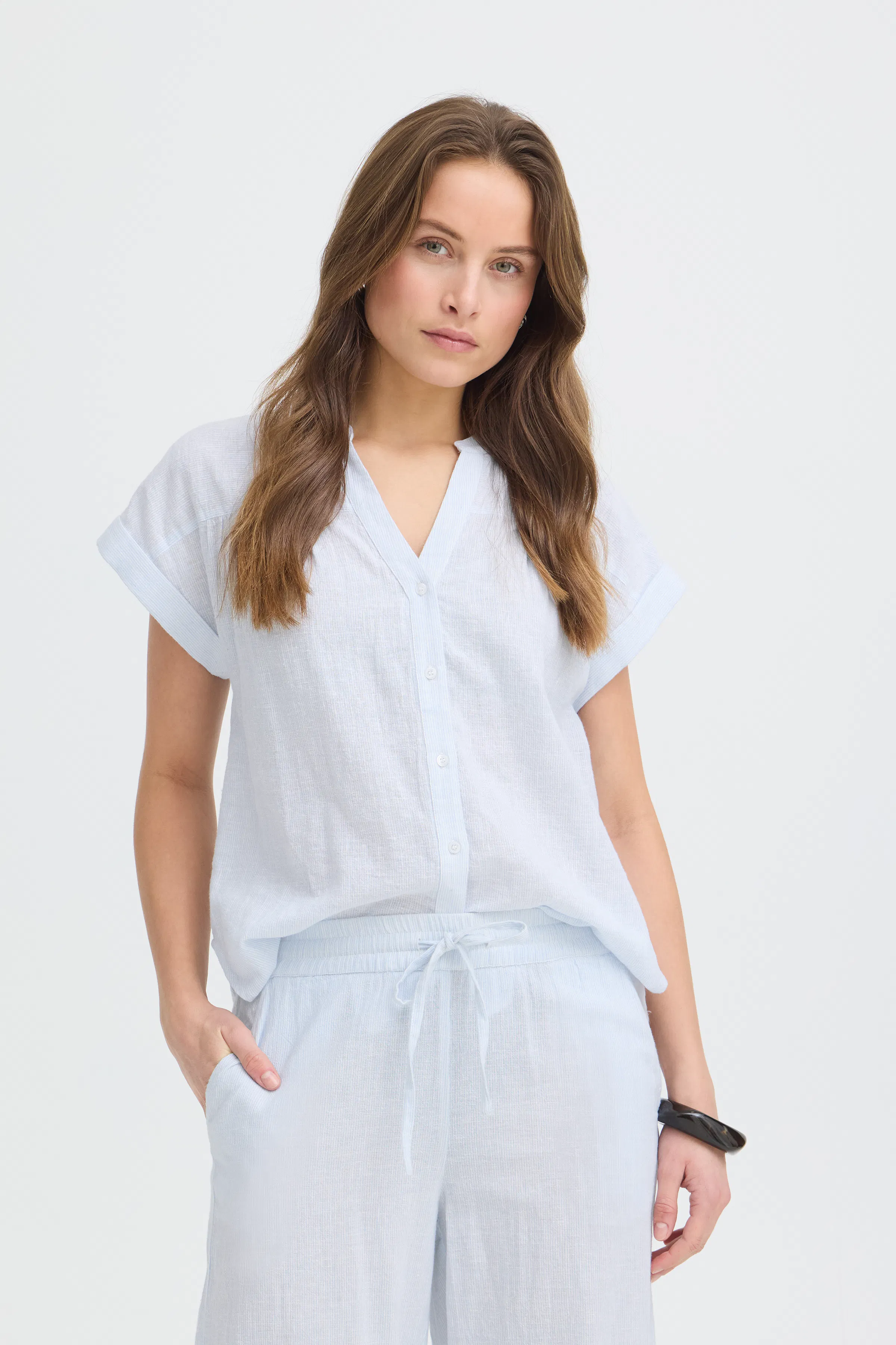 BYIZOLA Shirt LOOKBOOK FRONT 20818977-900008325