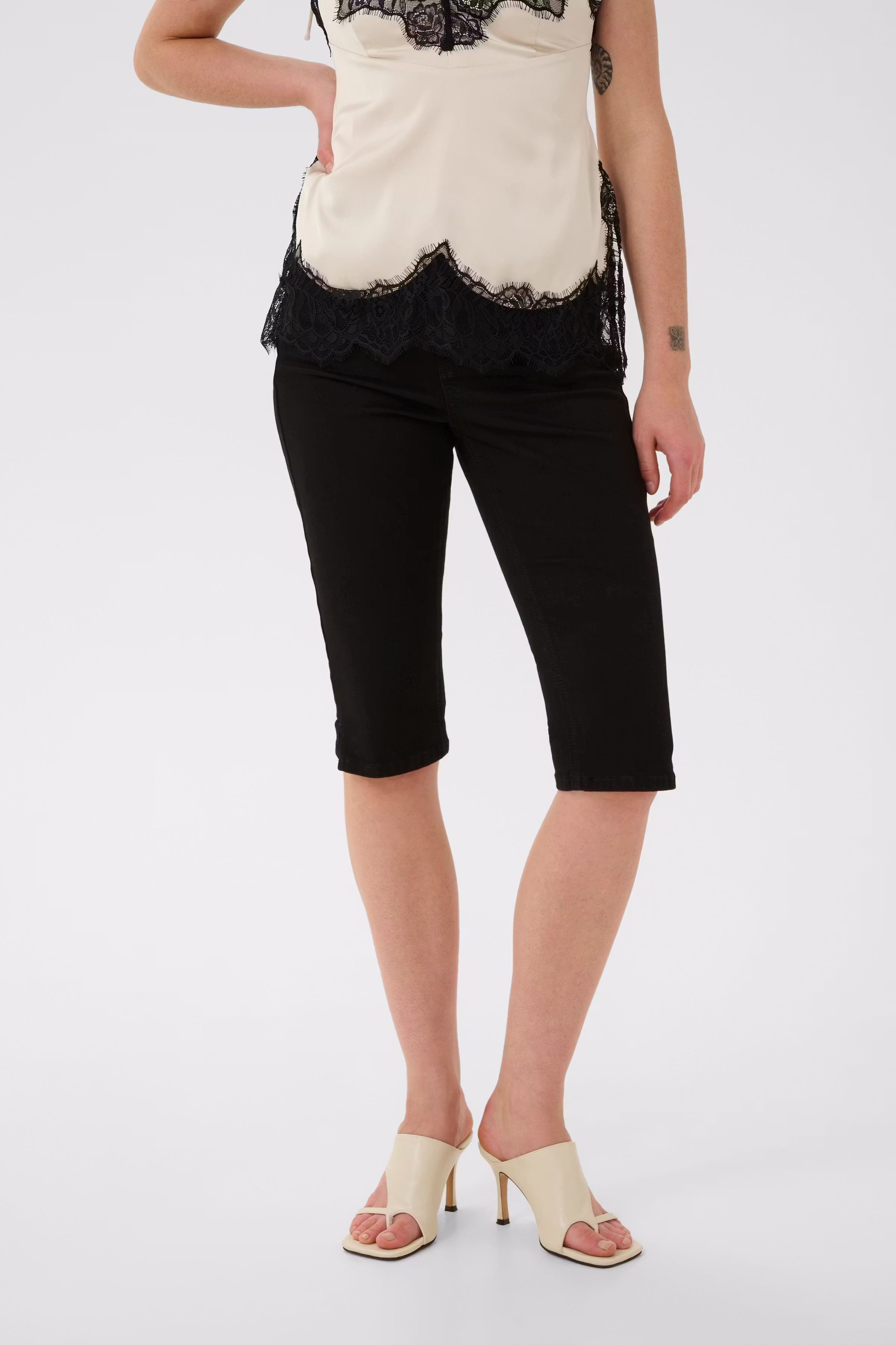 GZlalou Bluse LOOKBOOK FRONT 10911315-130905