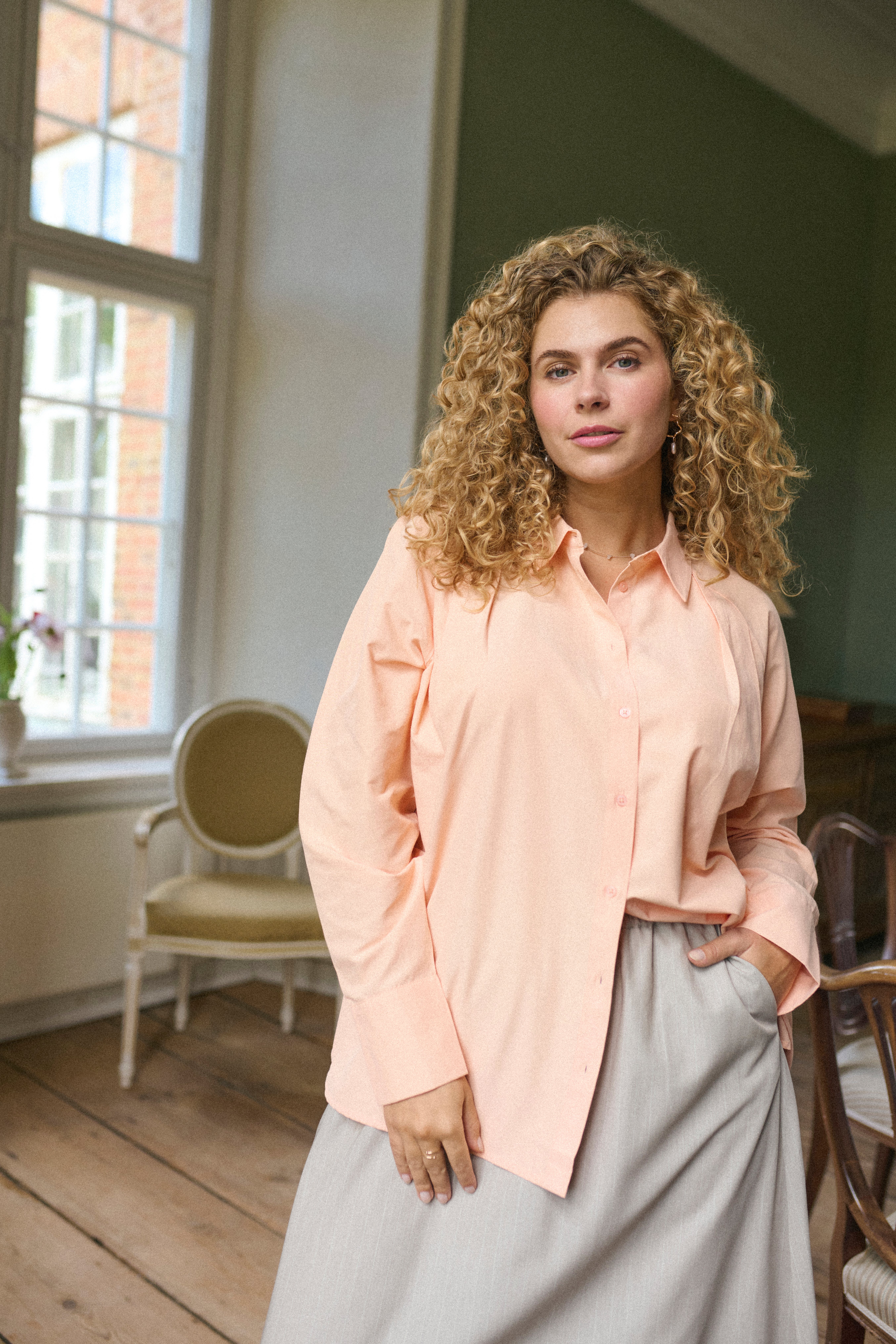 KChaila Shirt LOCATION NONE 10583092-141228