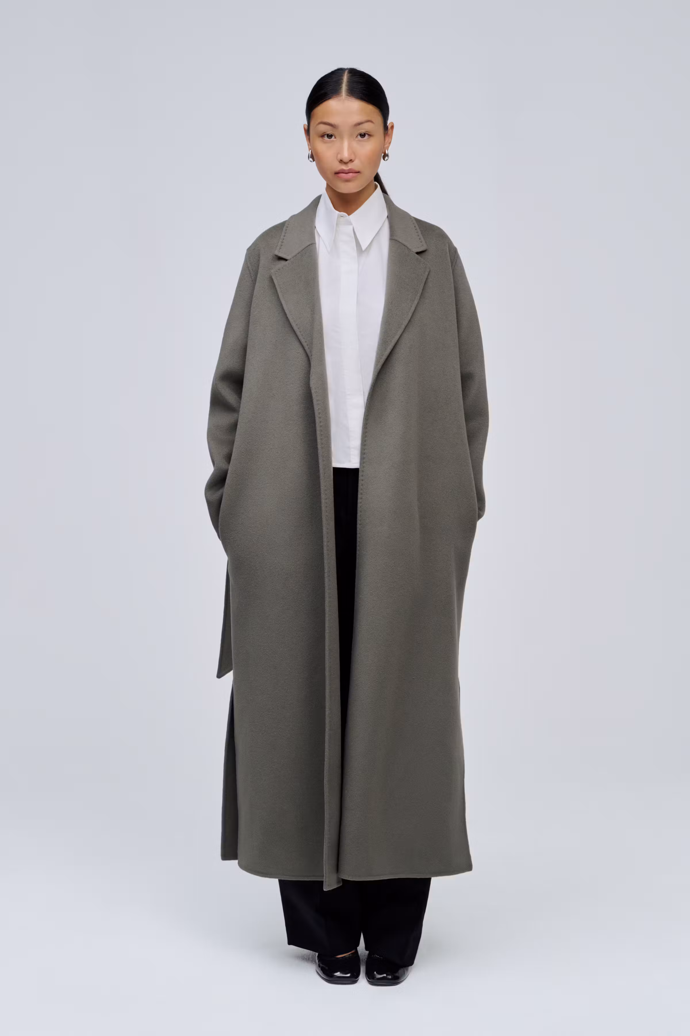 IOCelia Sue Coat LOOKBOOK FRONT 30600090-GY931