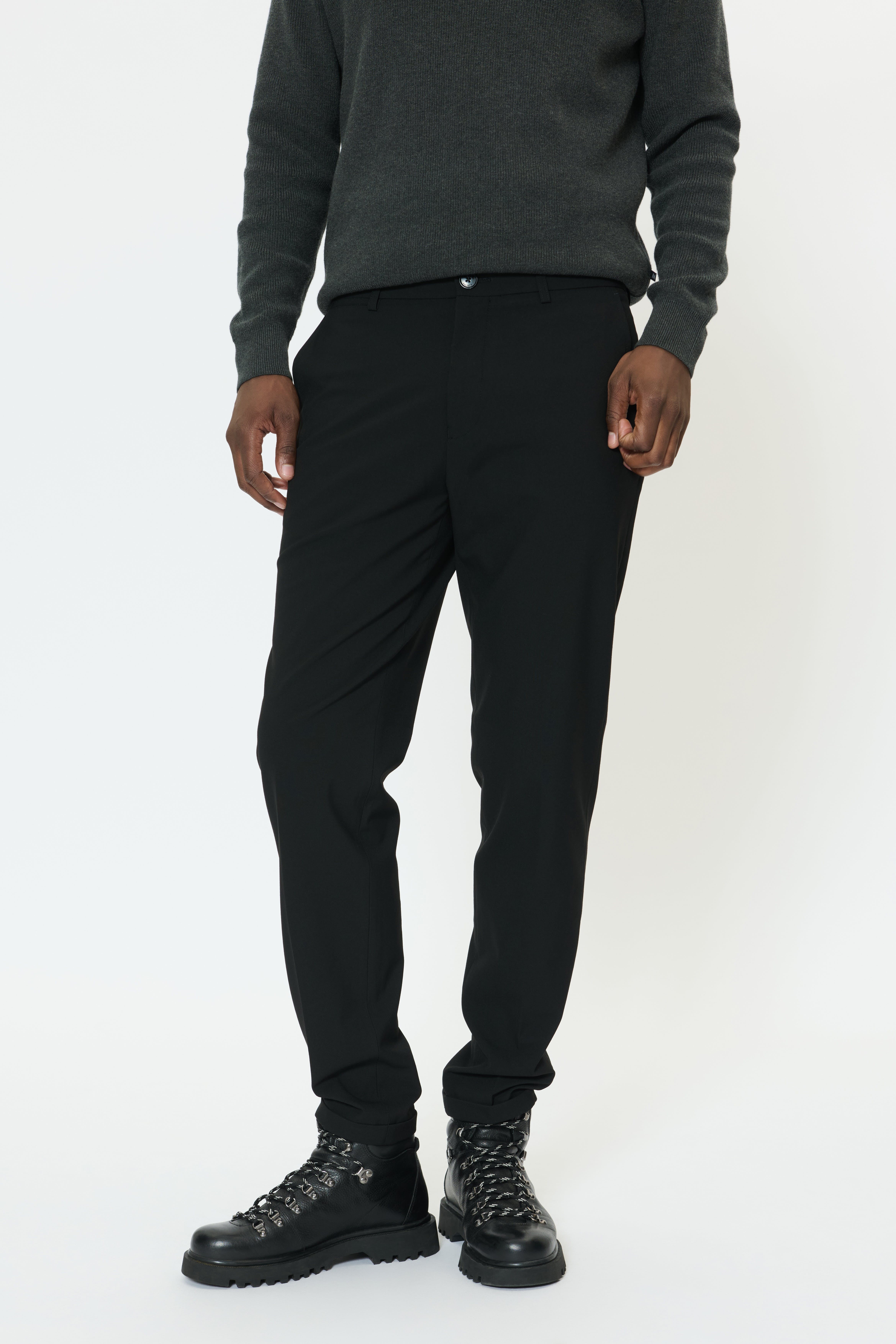 MAliam Trousers LOOKBOOK FRONT 30205157-300275