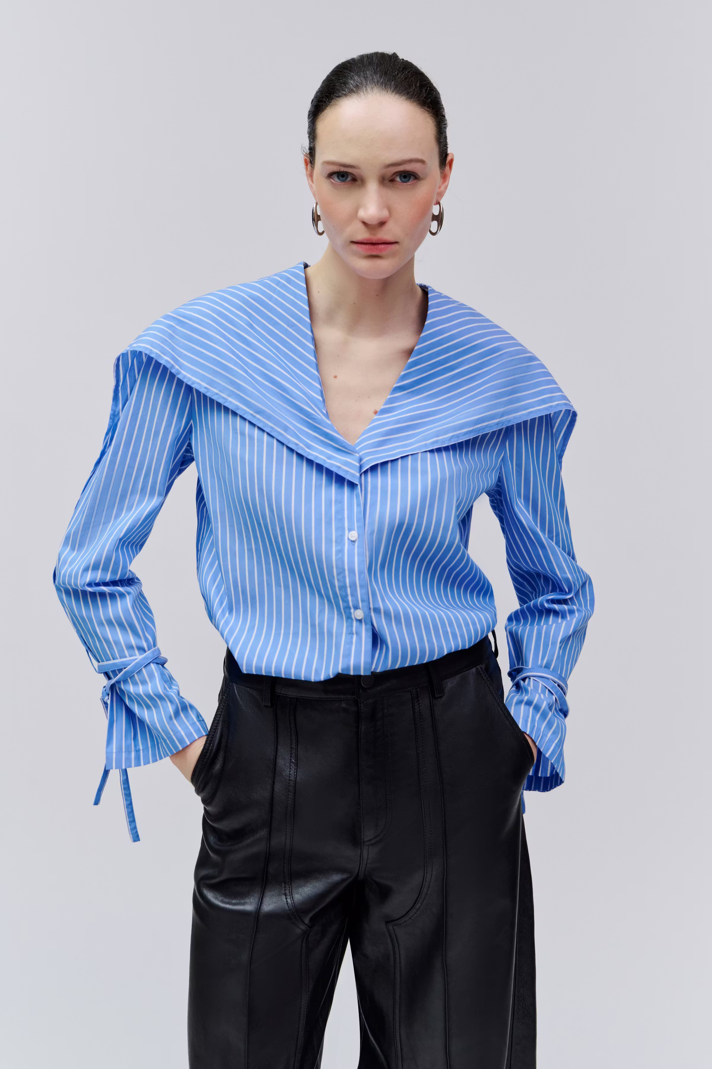 EUNICE BLOUSE LOOKBOOK FRONT 30600587-MC2175