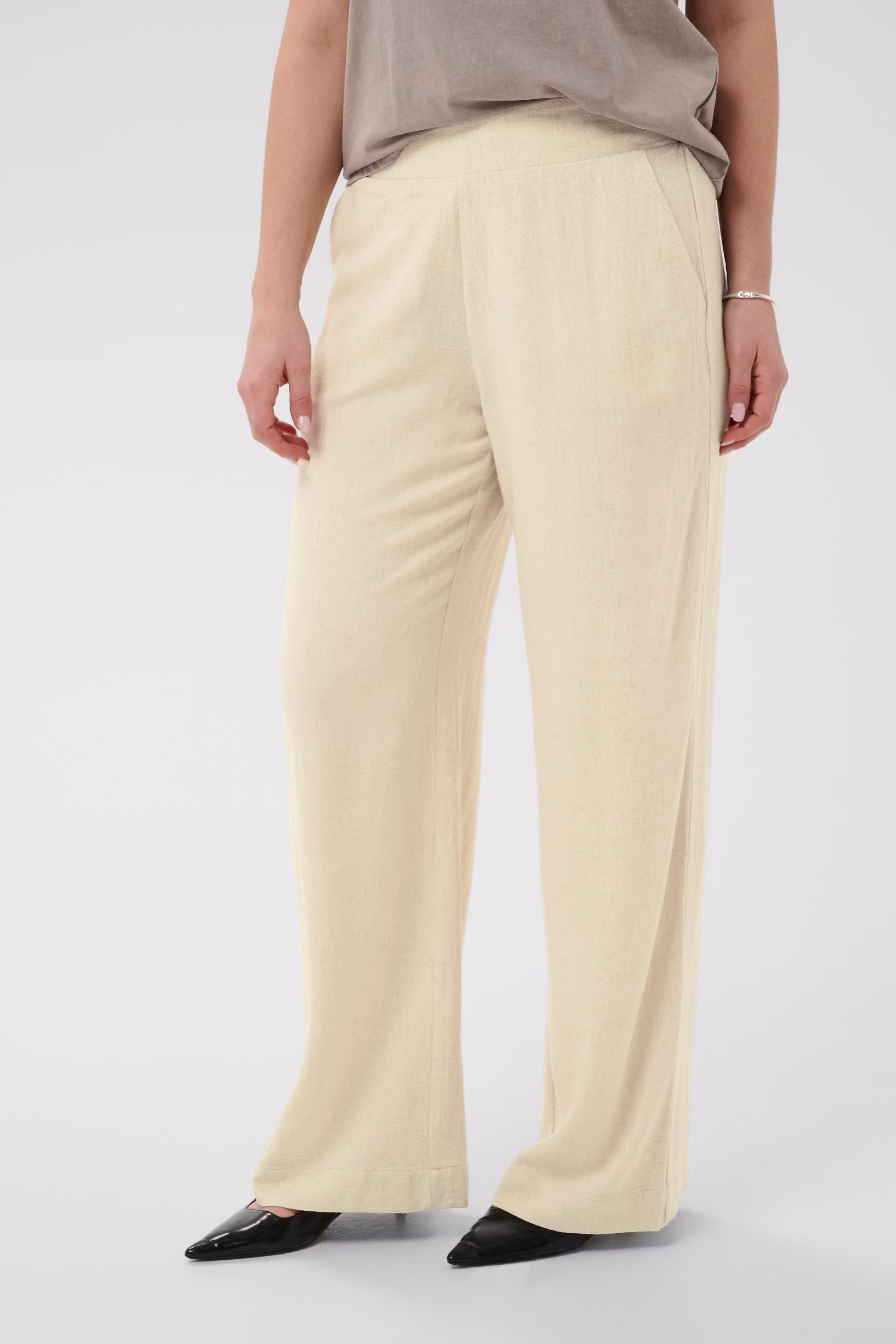 BPhella Byxor LOOKBOOK FRONT 40200107-109280