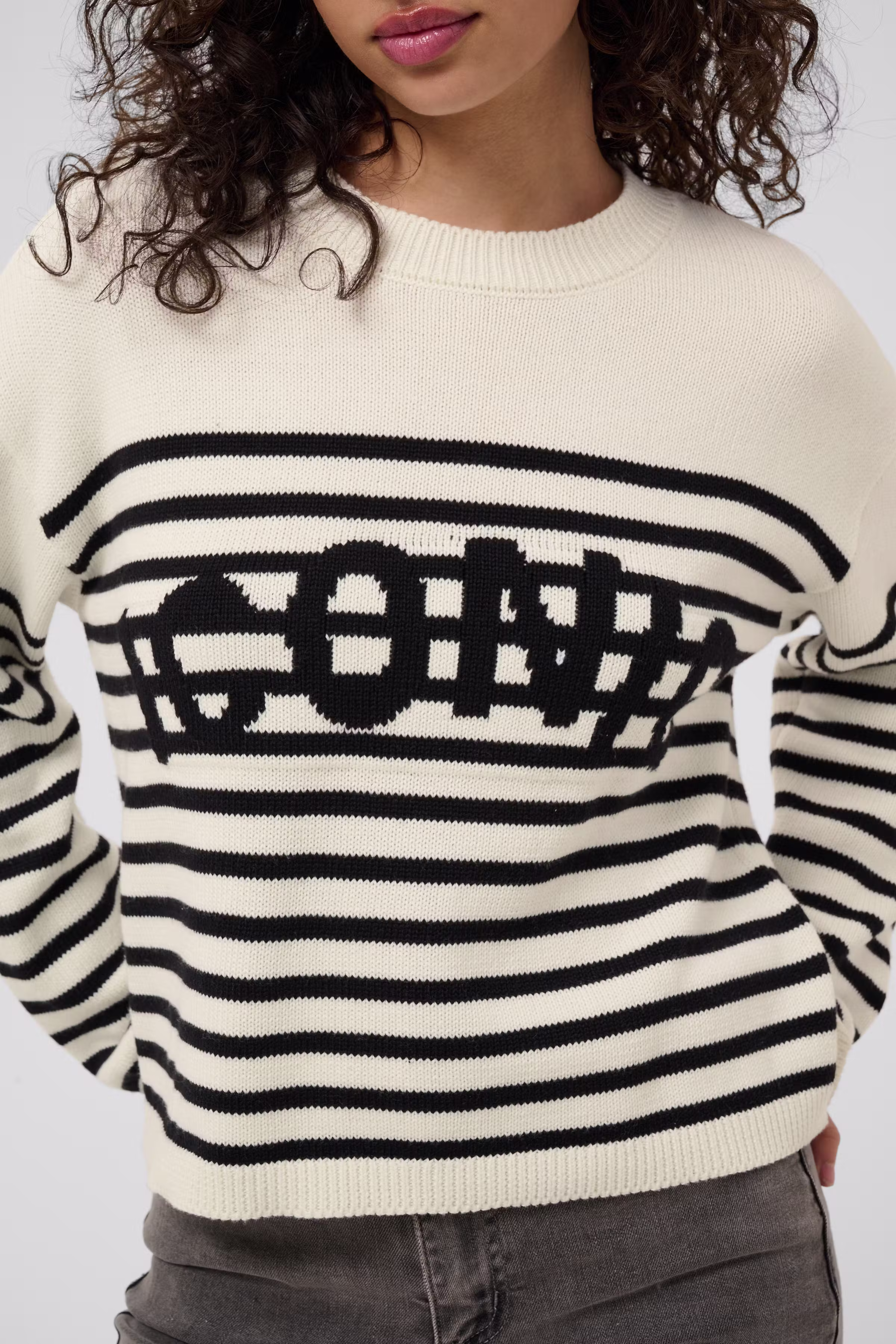 KAsus Pullover LOOKBOOK DETAIL 10511874-108426