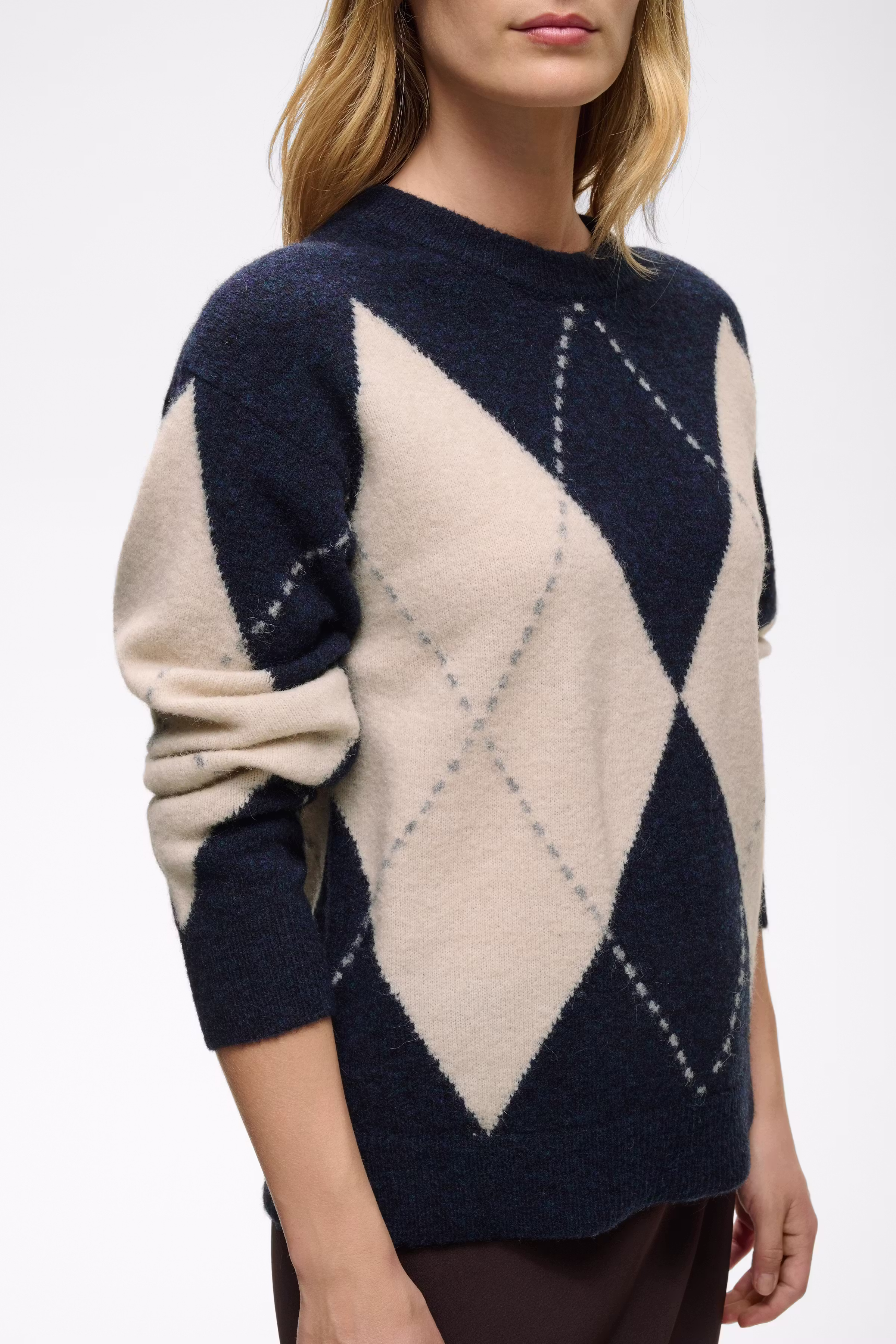 SorayasPW Pullover LOOKBOOK DETAIL 30311013-305601