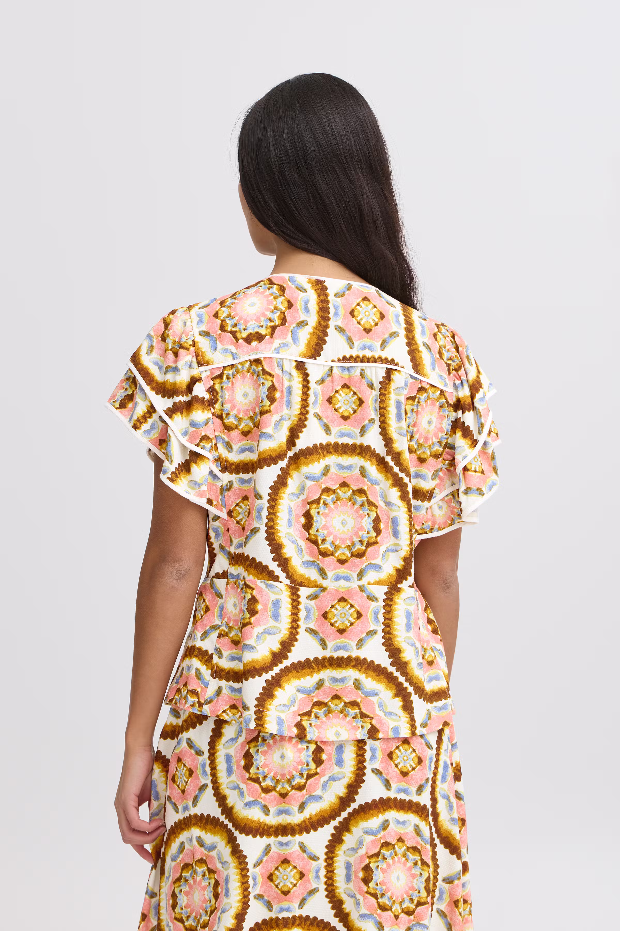 IRLILJE Blouse with short sleeve LOOKBOOK BACK 20122644-130905