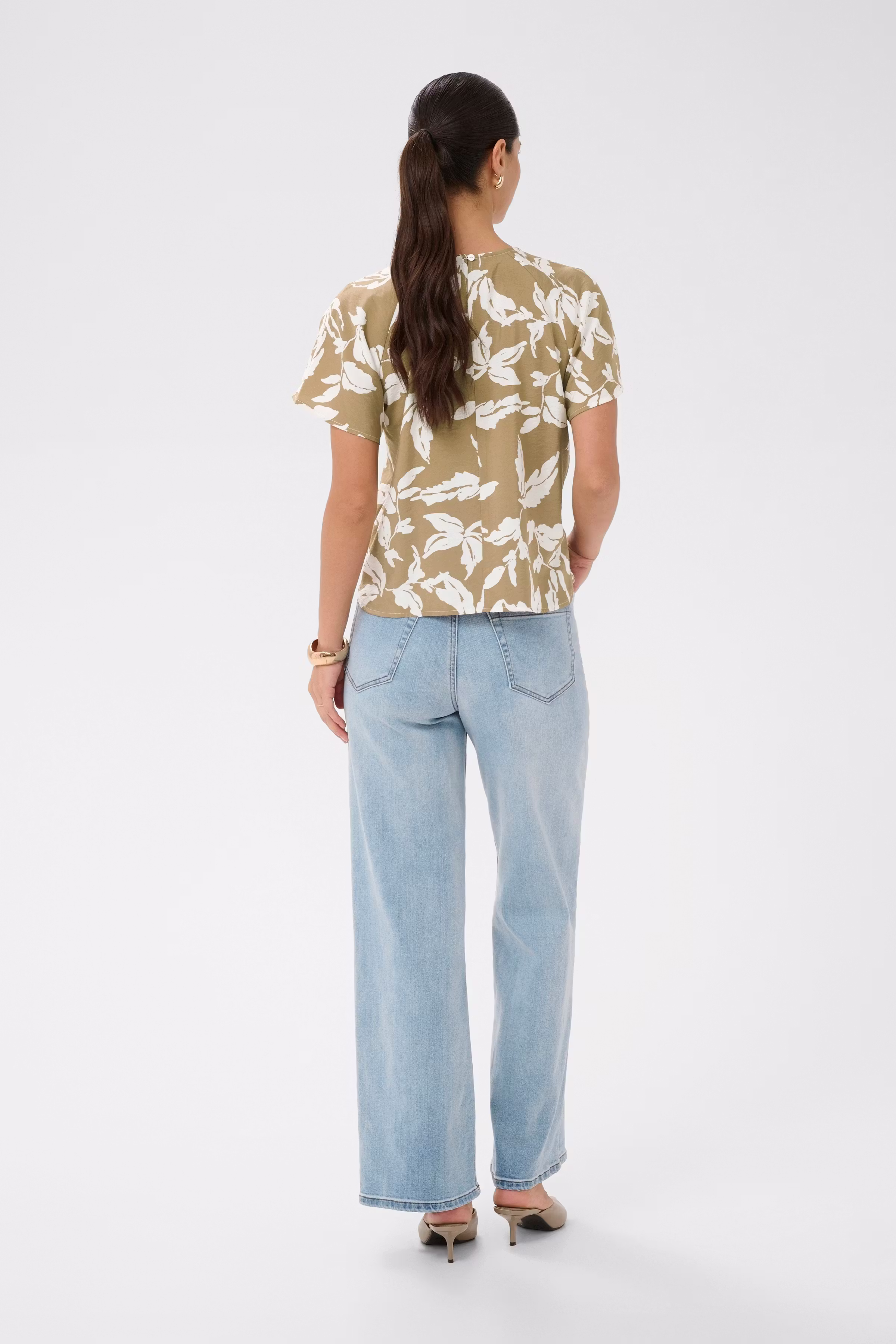 KAmarlo Blouse LOOKBOOK BACK 10511390-109010