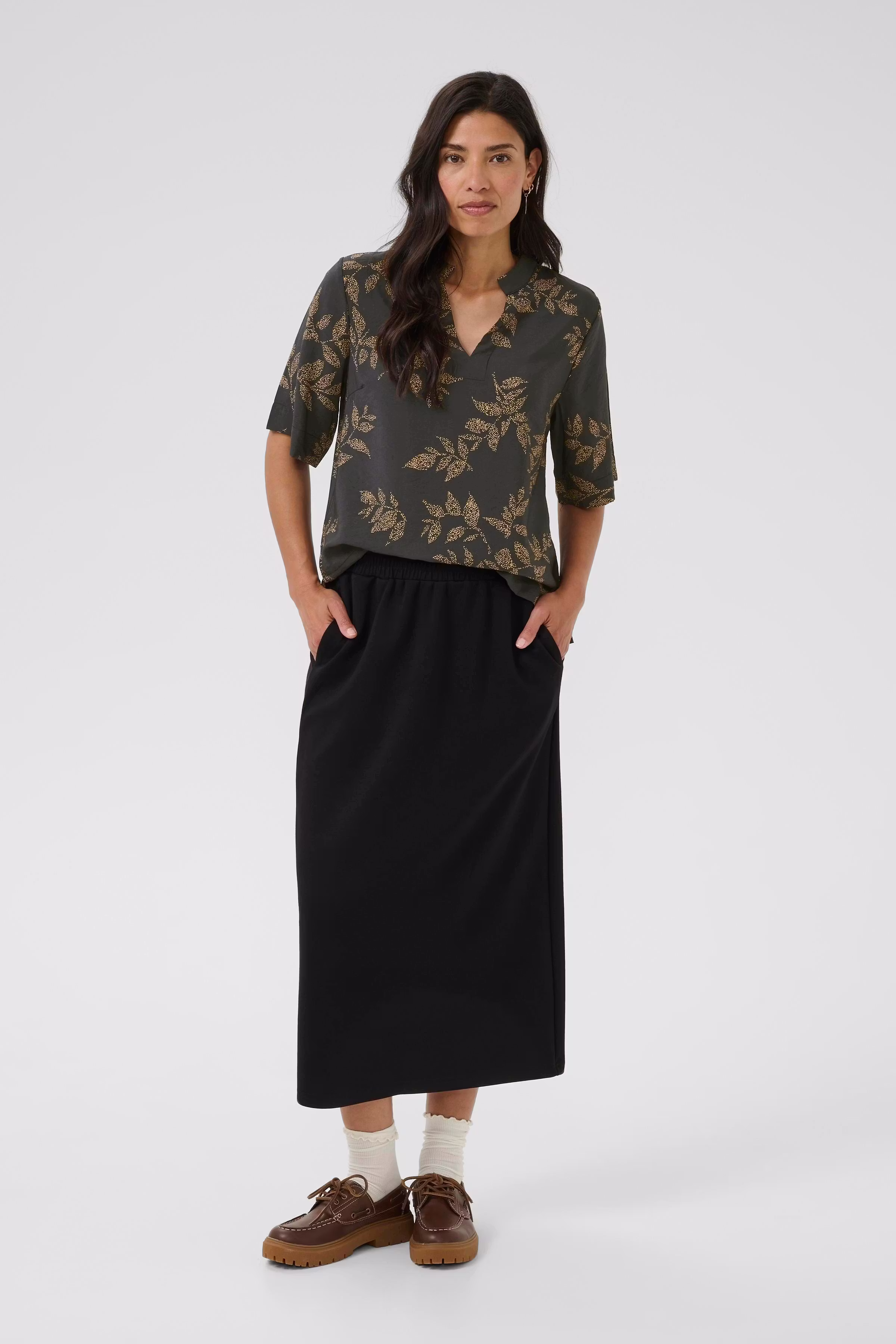 BParianna Blouse LOOKBOOK FRONT 40200010-108427