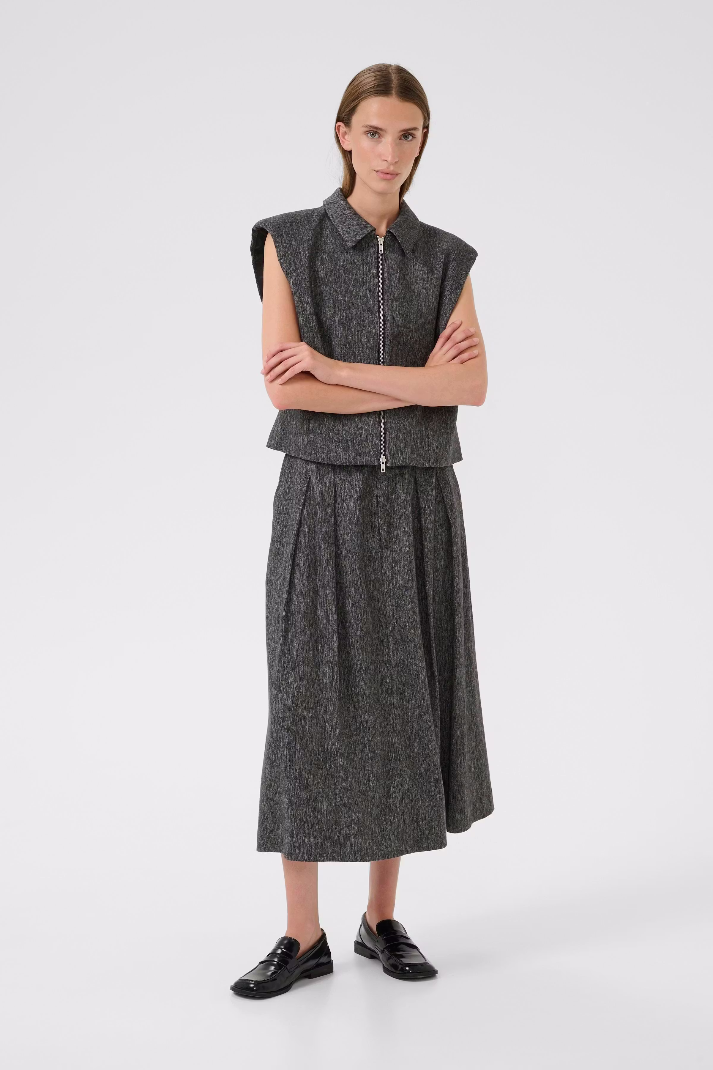 KBBlair Vest LOOKBOOK FRONT 10105600-194008