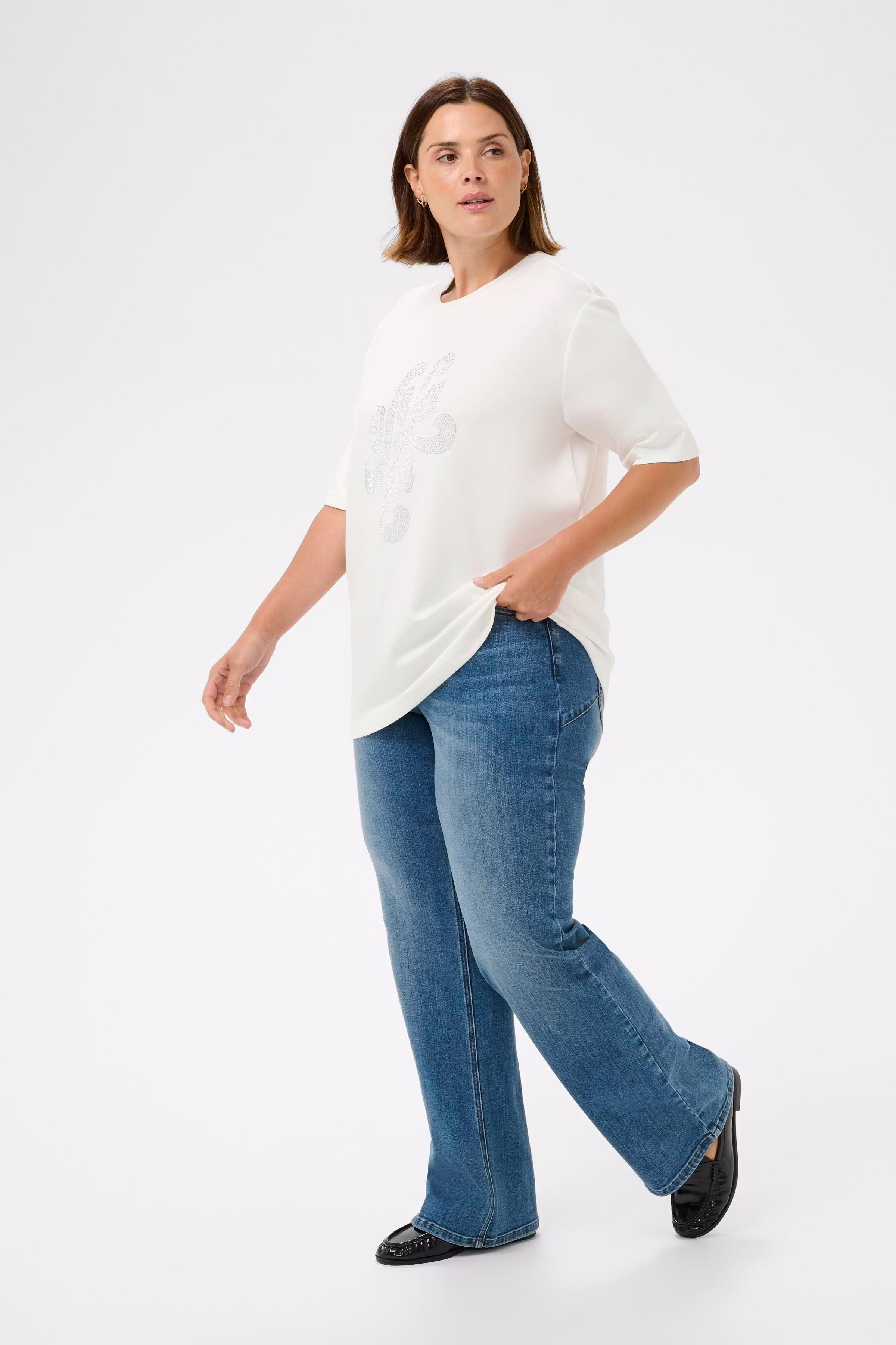 KCrosa T-shirt LOOKBOOK FRONT 10583923-110602