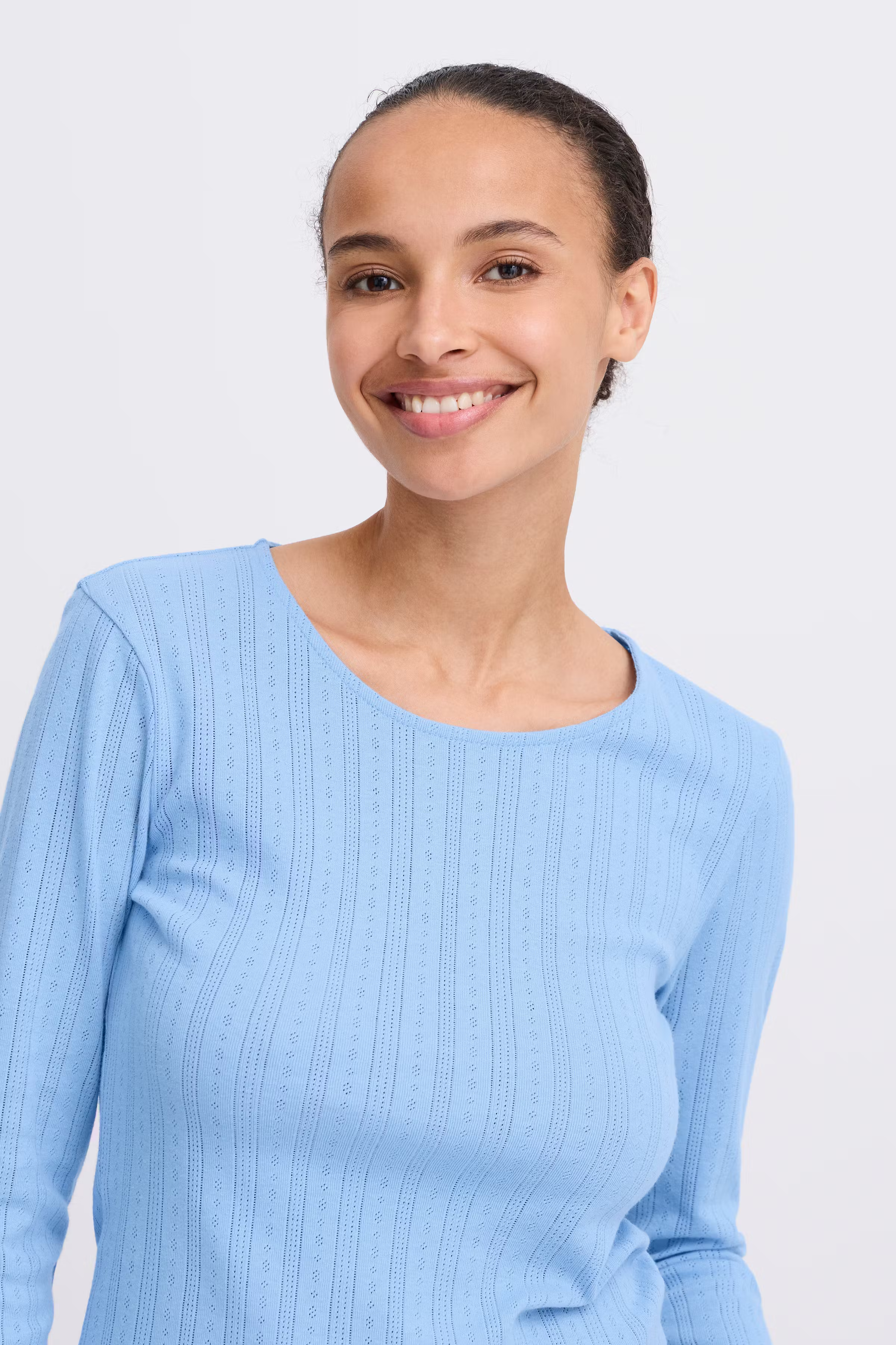 BYUNICA T-shirt LOOKBOOK DETAIL 20816898-153930