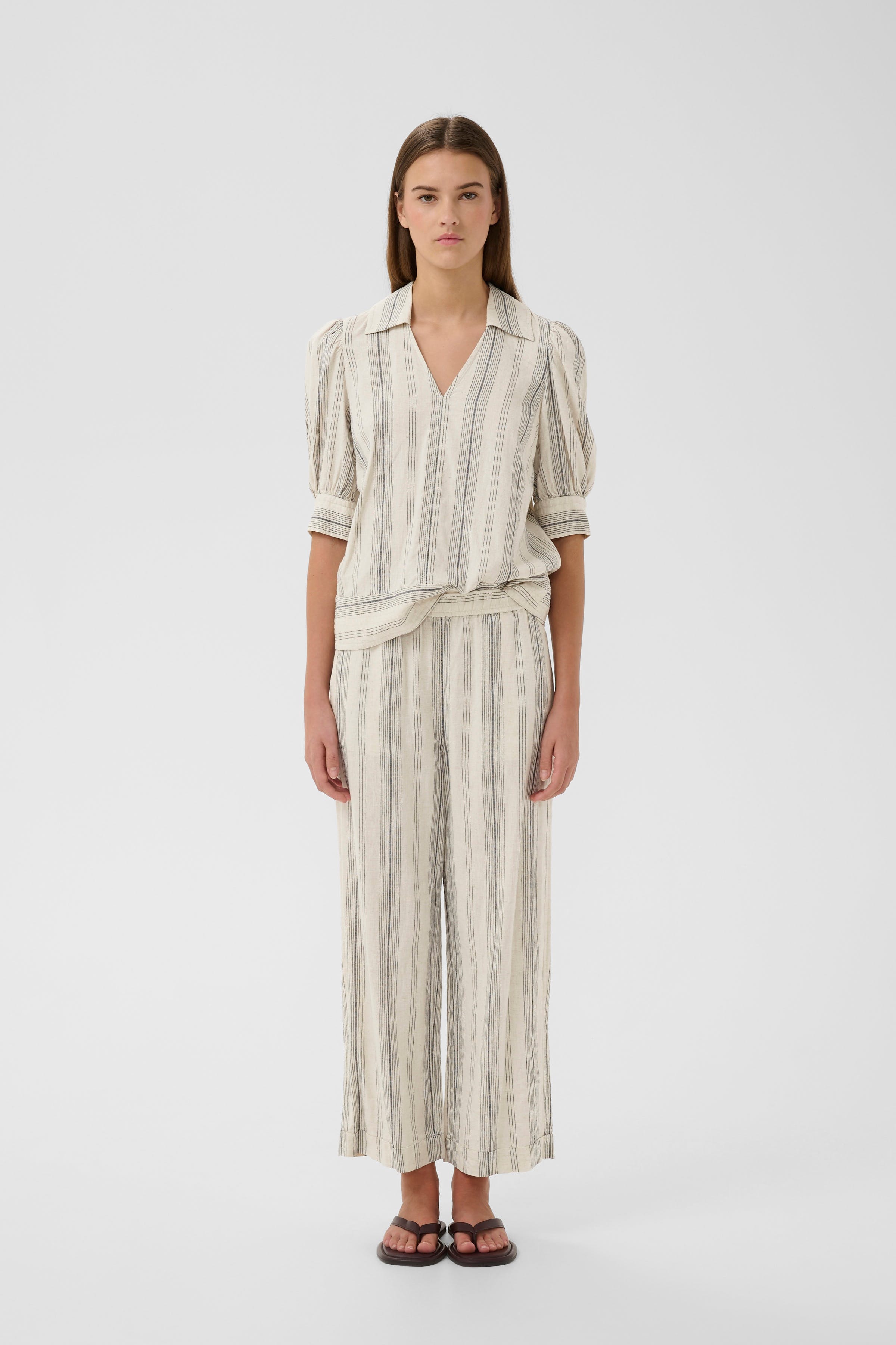 RimoneIW Linnen Broek LOOKBOOK FRONT 30110459-900007202