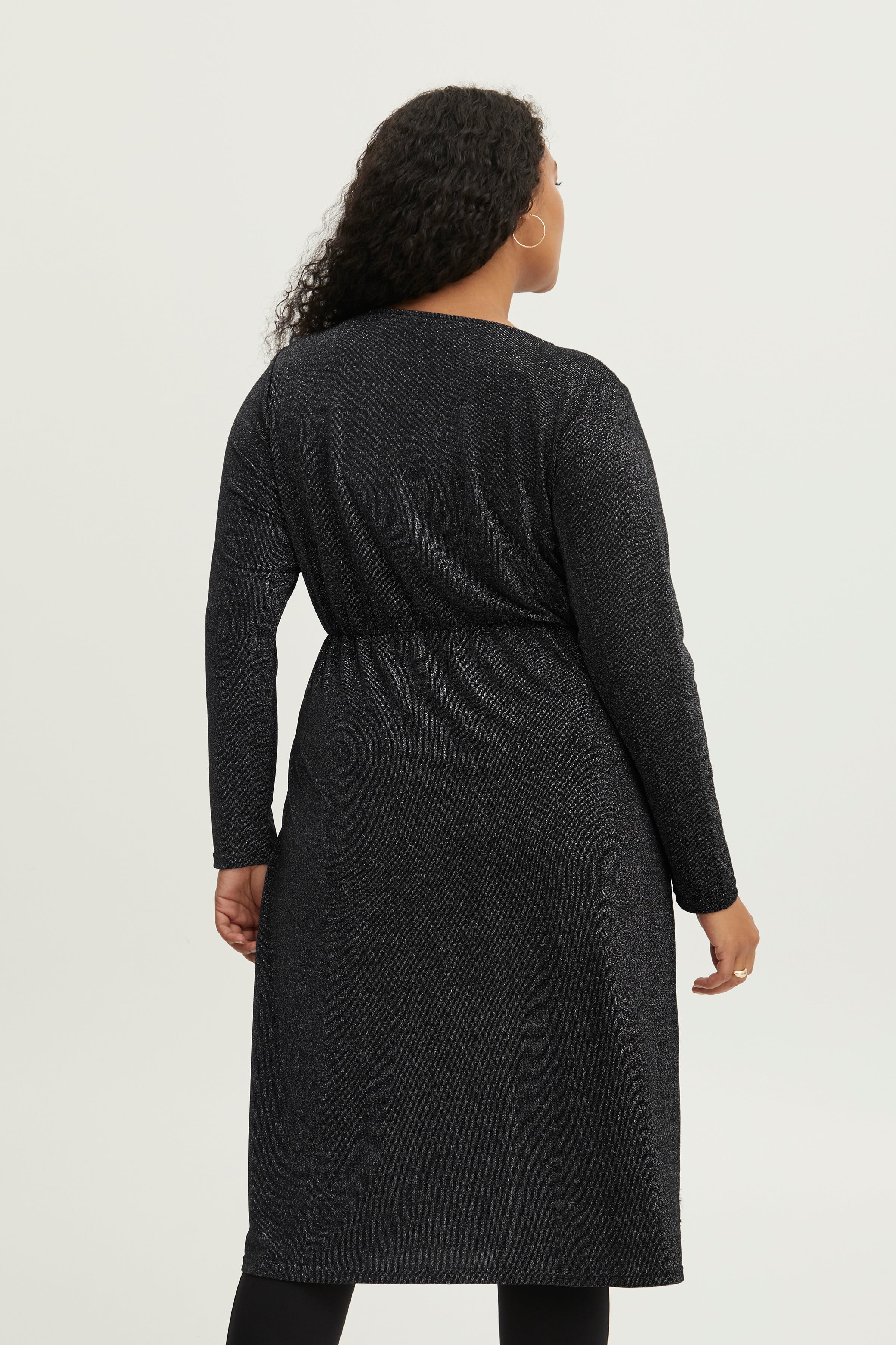 FPLUCY Dress LOOKBOOK BACK 20611588-200115