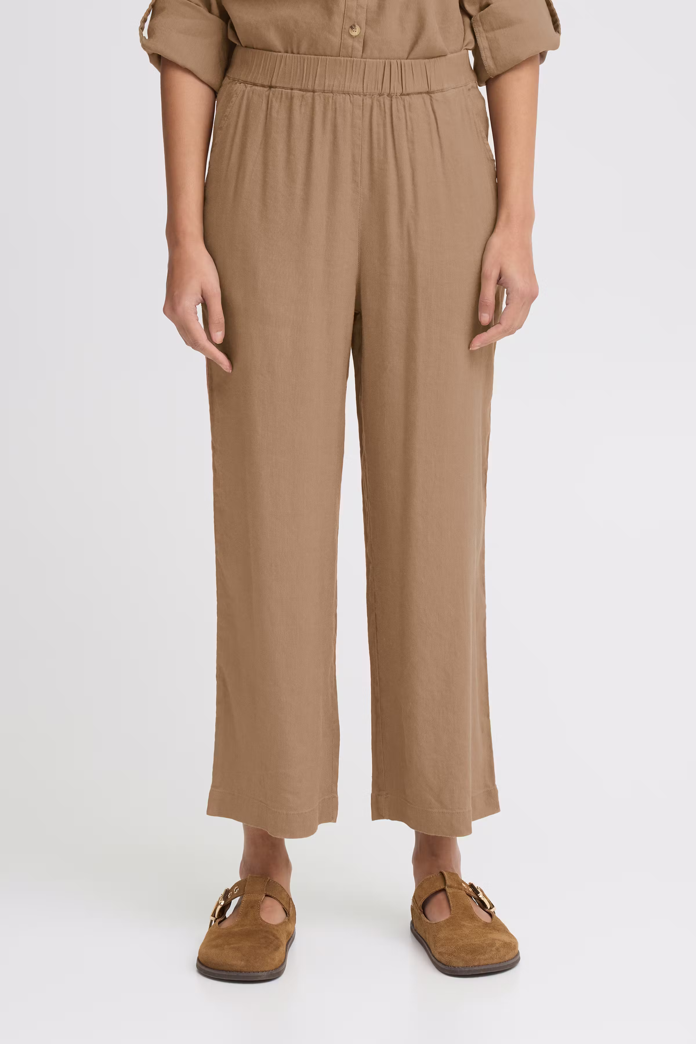 PZLUCA Trousers LOOKBOOK FRONT 50210435-181112