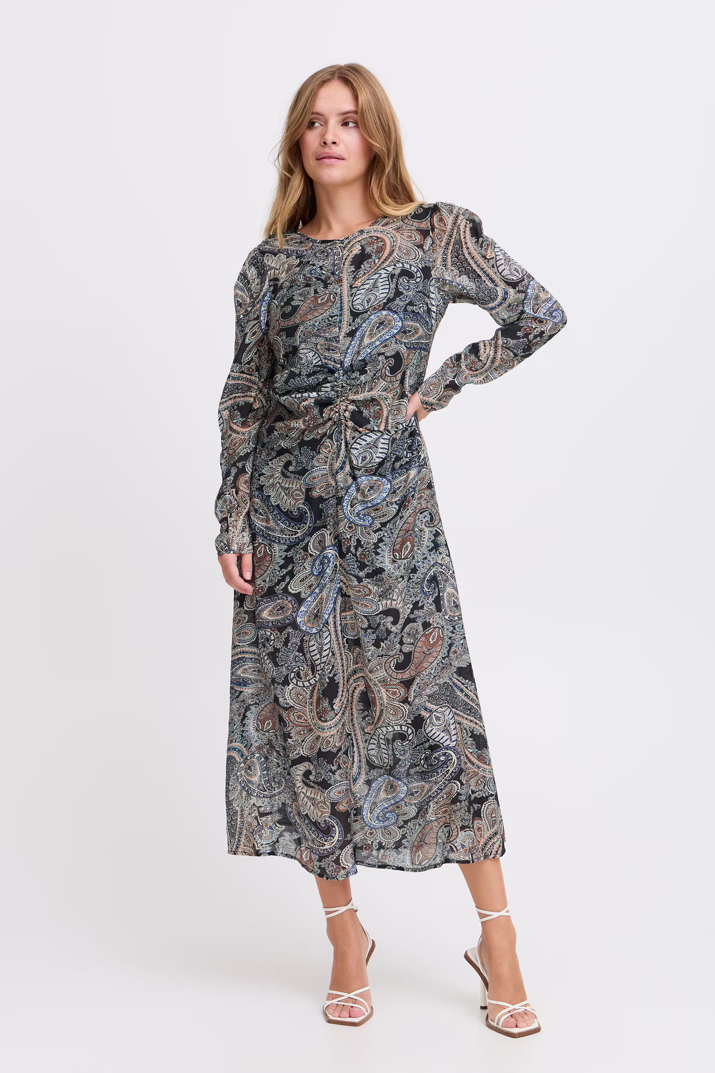 PZJAYLA Kjole LOOKBOOK FRONT 50208619-204087