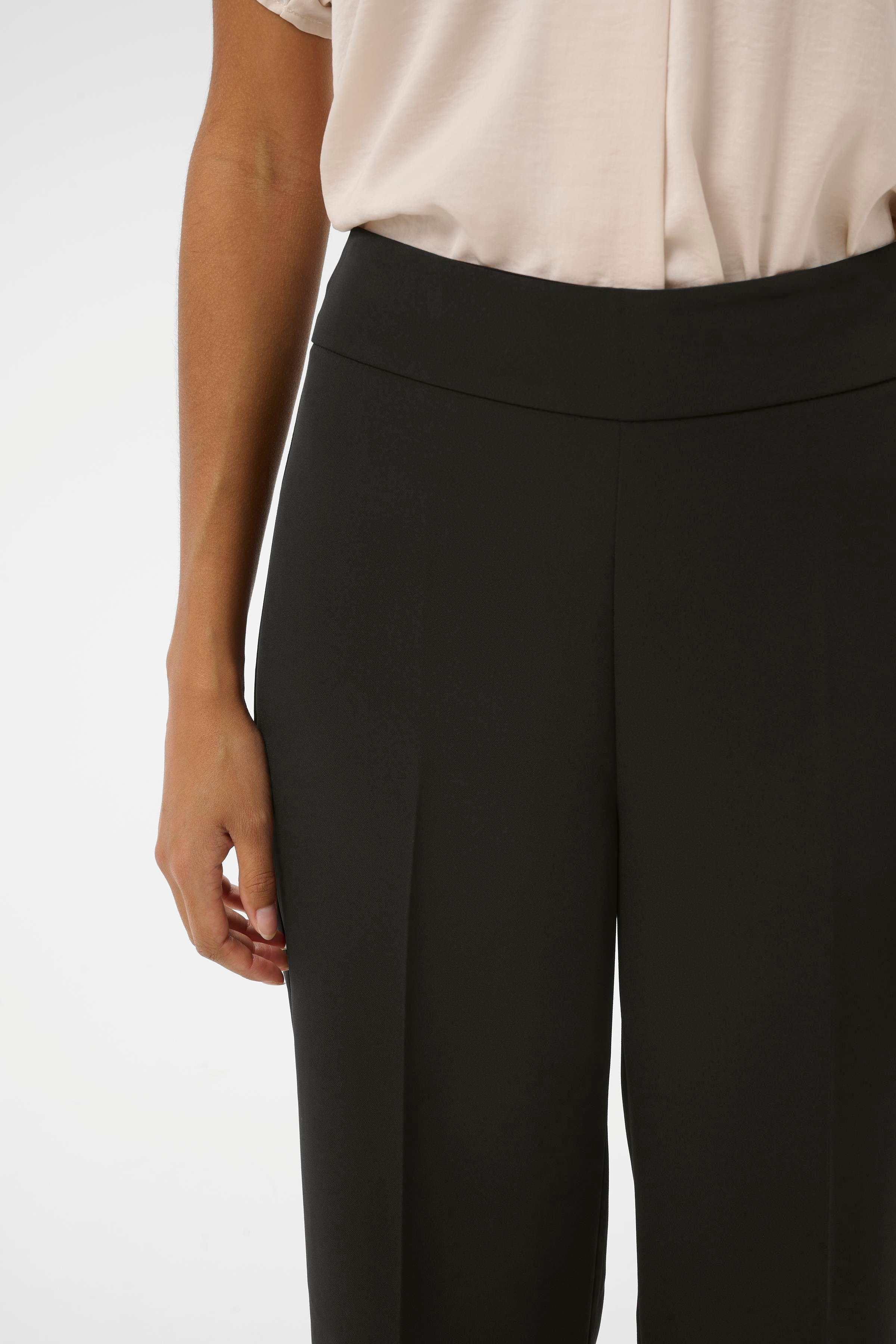 Casual pants LOOKBOOK DETAIL 30104253-10050