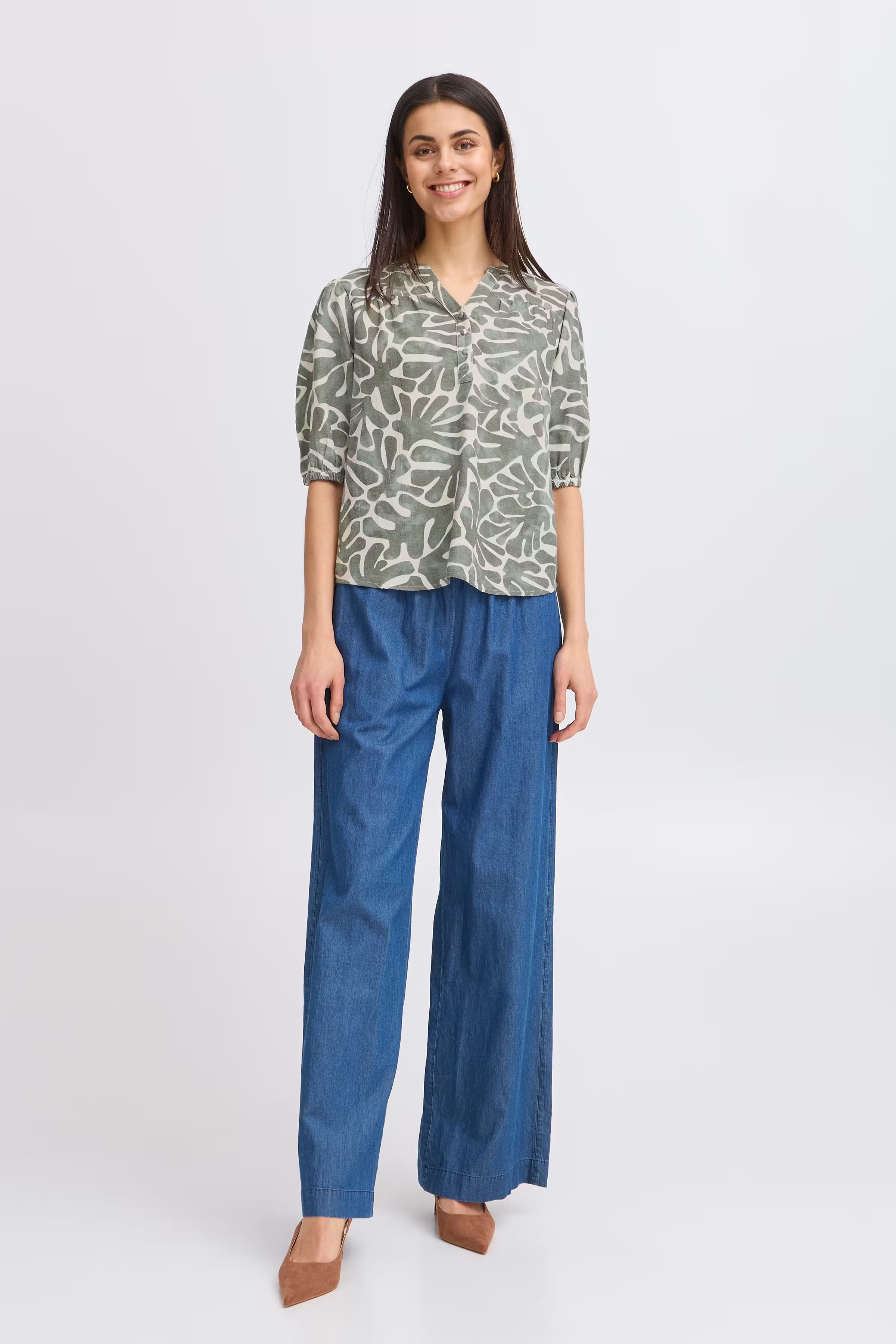 FRMADDIE Bluse LOOKBOOK FRONT 20613742-205085