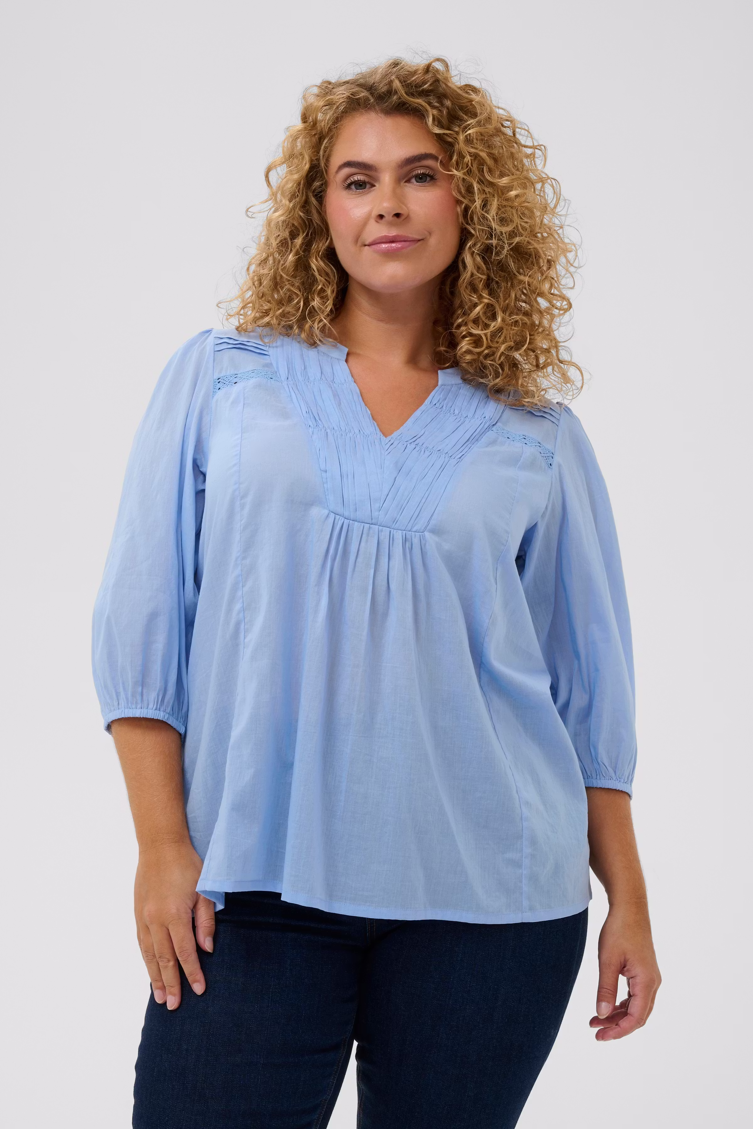 KCkarlia Blouse LOOKBOOK FRONT 10584222-153930