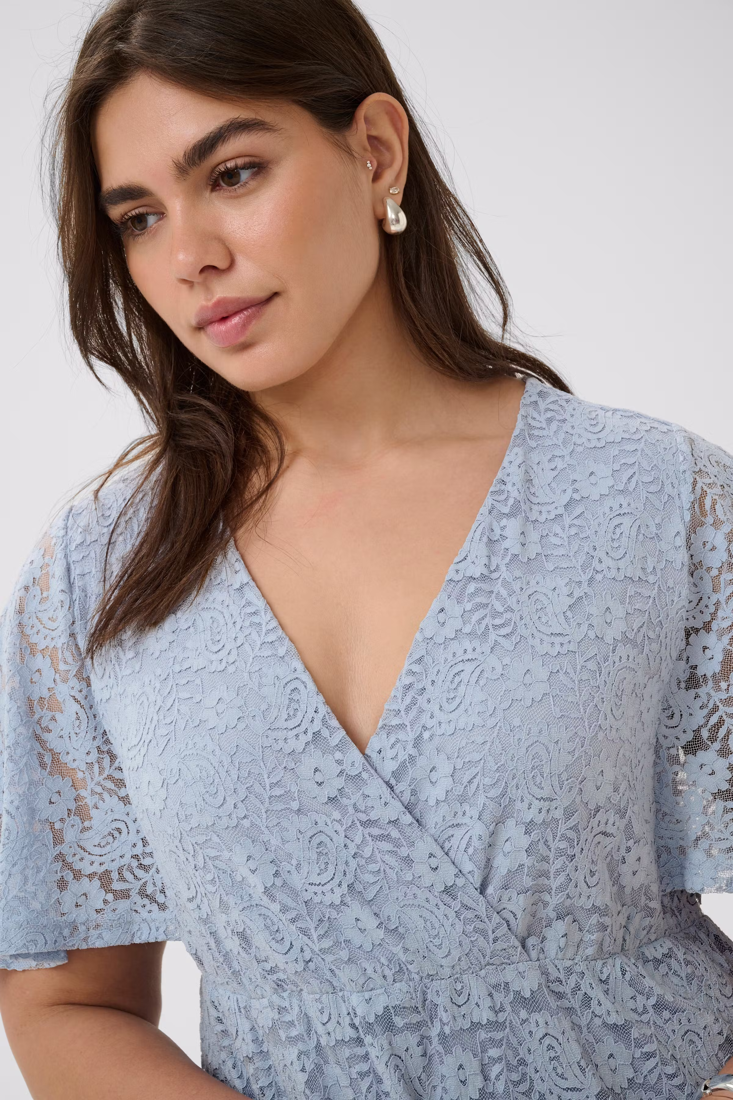 KClara Robe LOOKBOOK DETAIL 10584348-153915