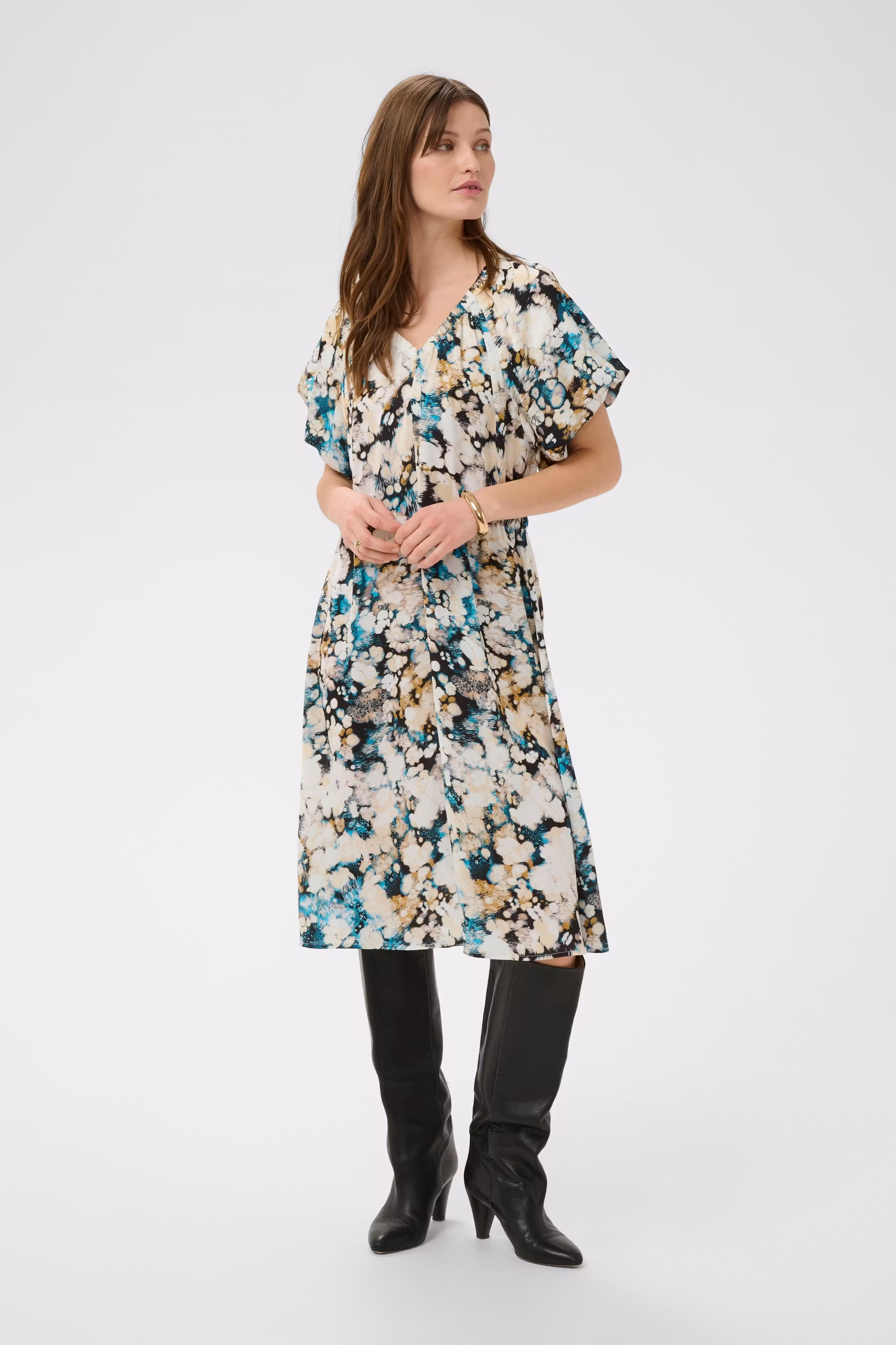 SLParis Kleid LOOKBOOK FRONT 30409589-305360