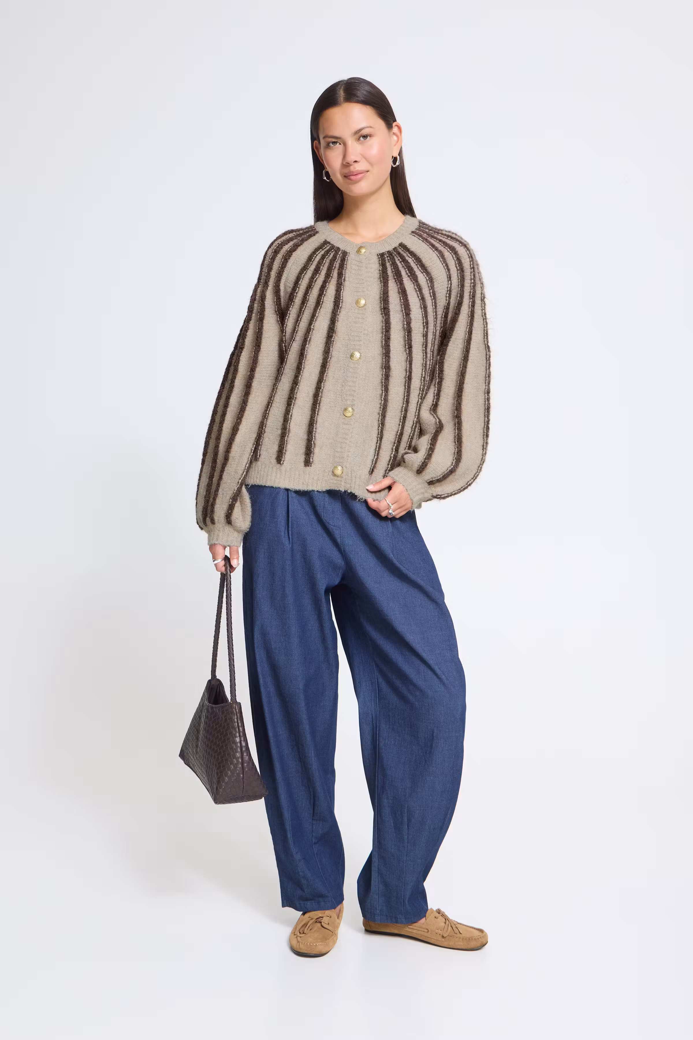 SBXJOLA Pullover LOOKBOOK FRONT 22101213-114300