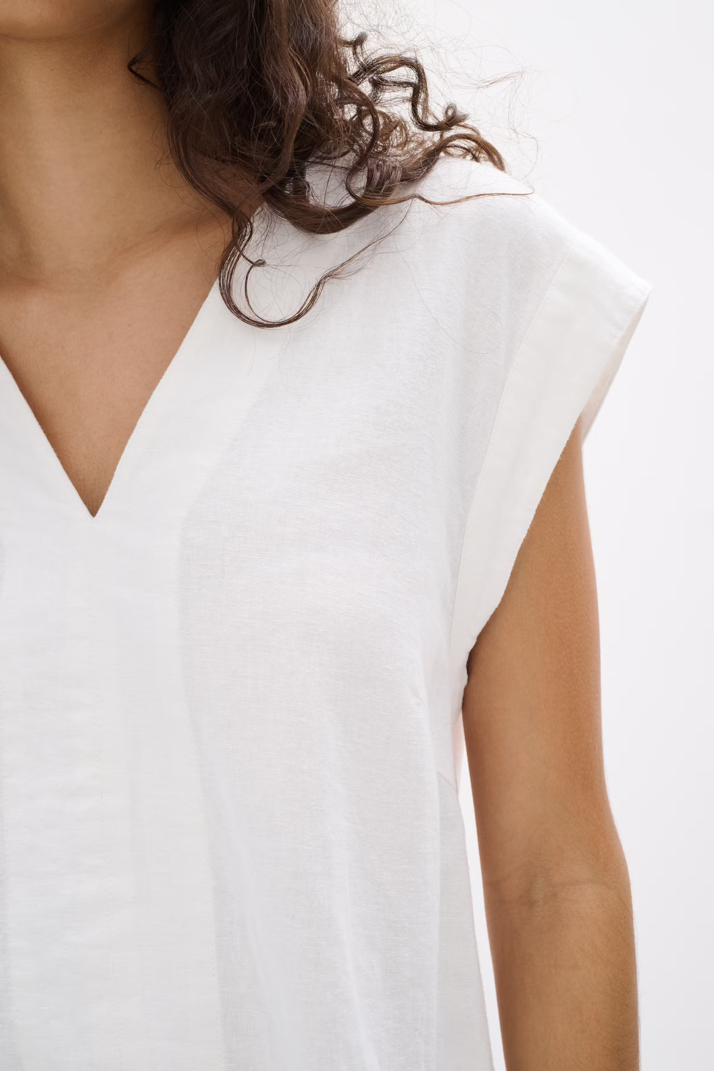 RimoneIW Linnen Top LOOKBOOK DETAIL 30110361-300001