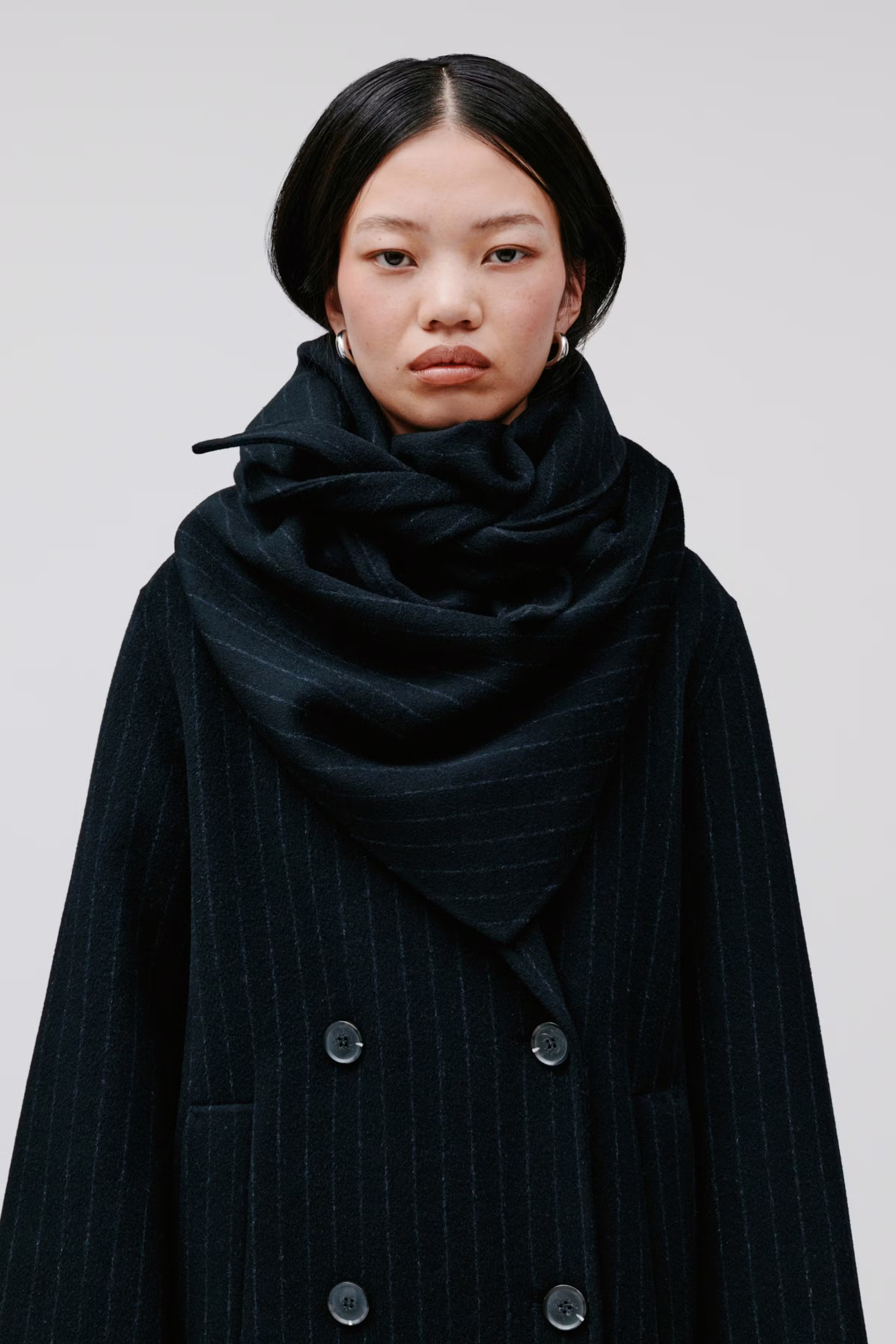 ARIANA SCHAL LOOKBOOK FRONT 30600715-MC2163