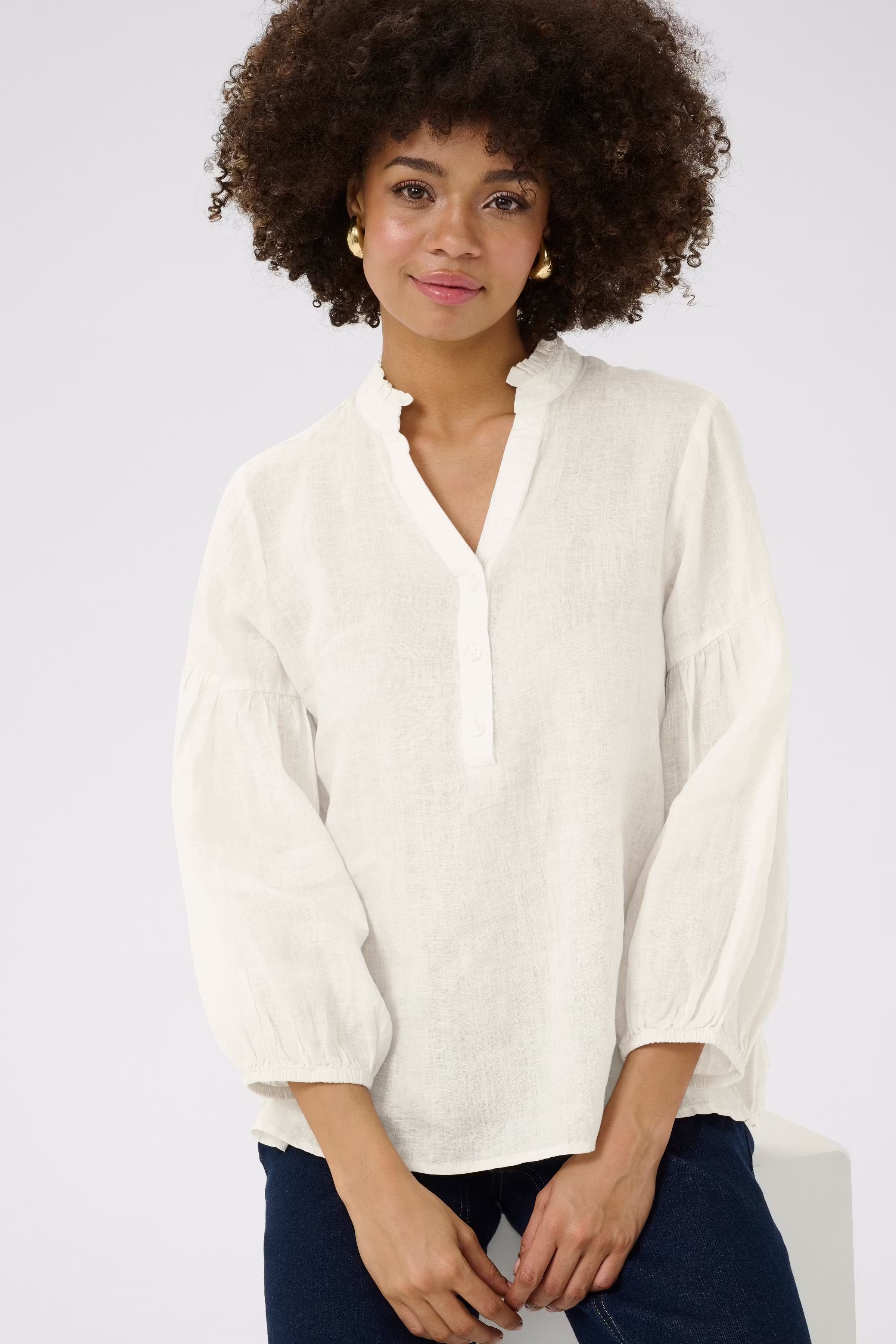 CUnyssa Blouse 100% Linen LOOKBOOK DETAIL 50111695-500013