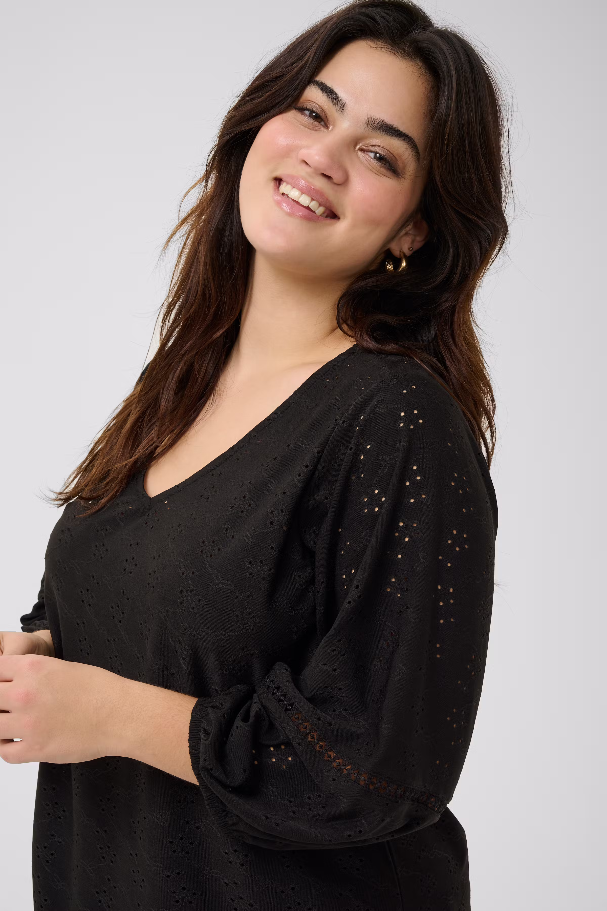 KCtara Blouse LOOKBOOK DETAIL 10583553-106480