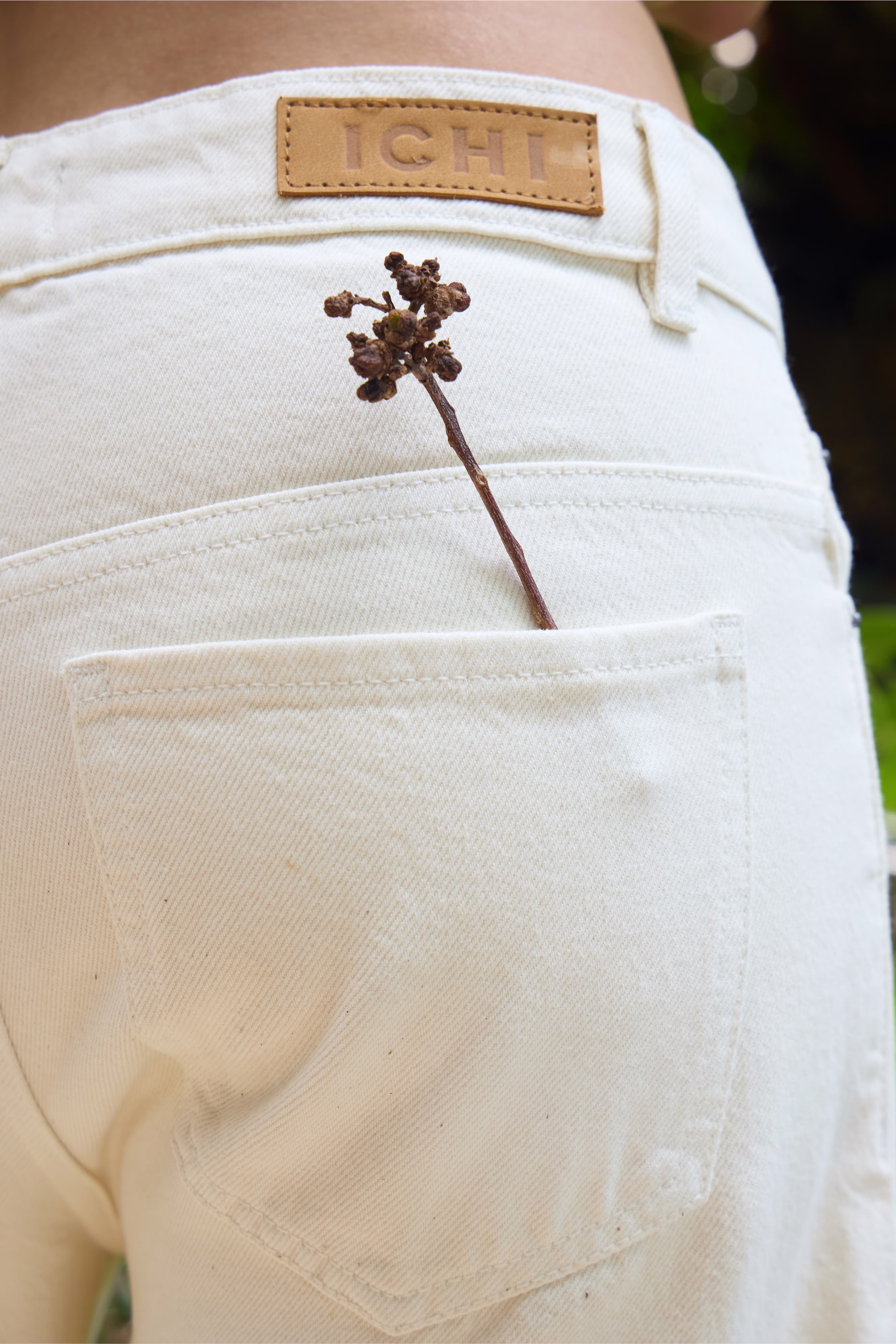 IHKIRSTEN Bermuda LOCATION NONE 20126254-130905