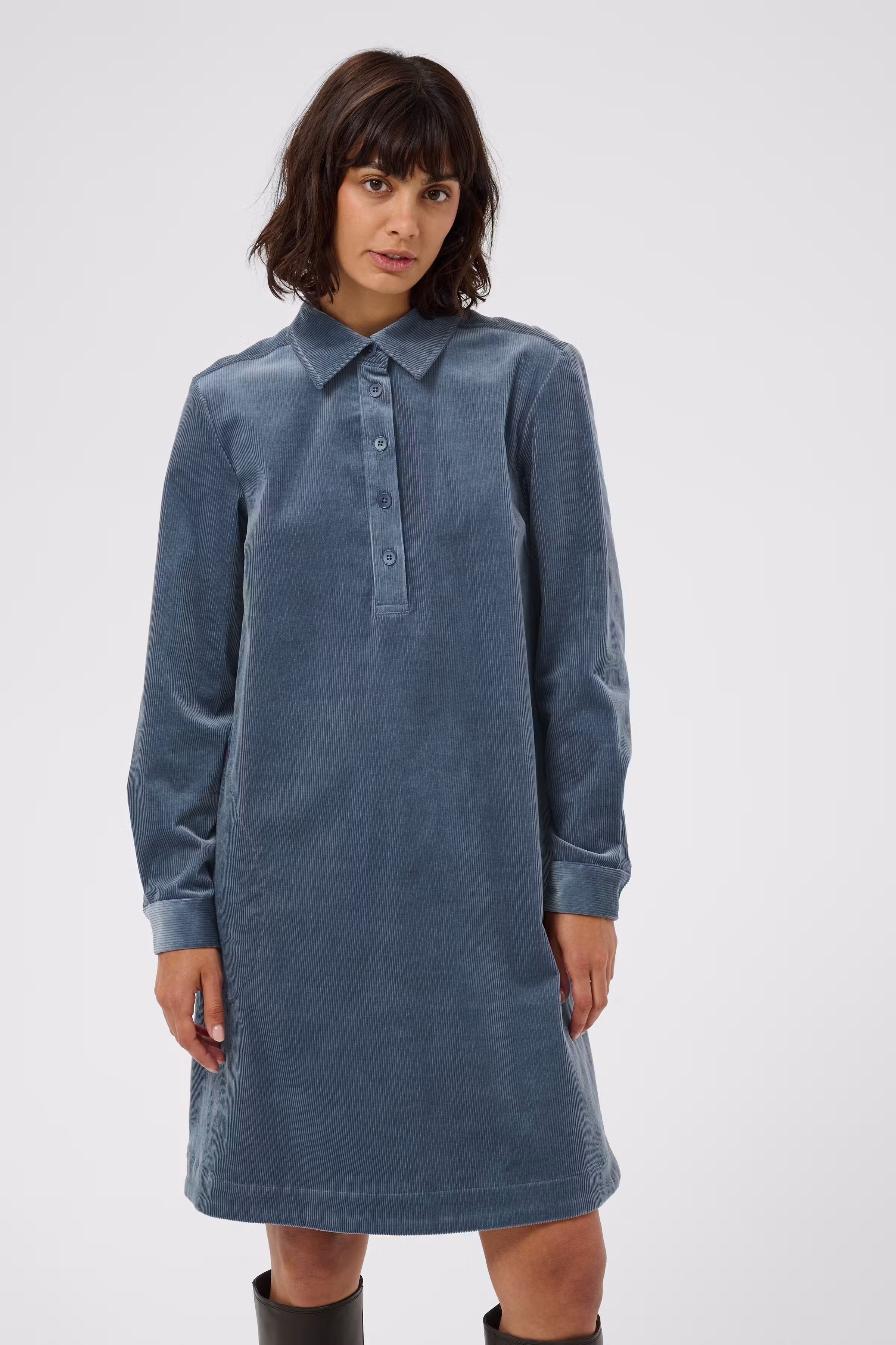 CorinthaPW Kjole LOOKBOOK FRONT 30310795-183916