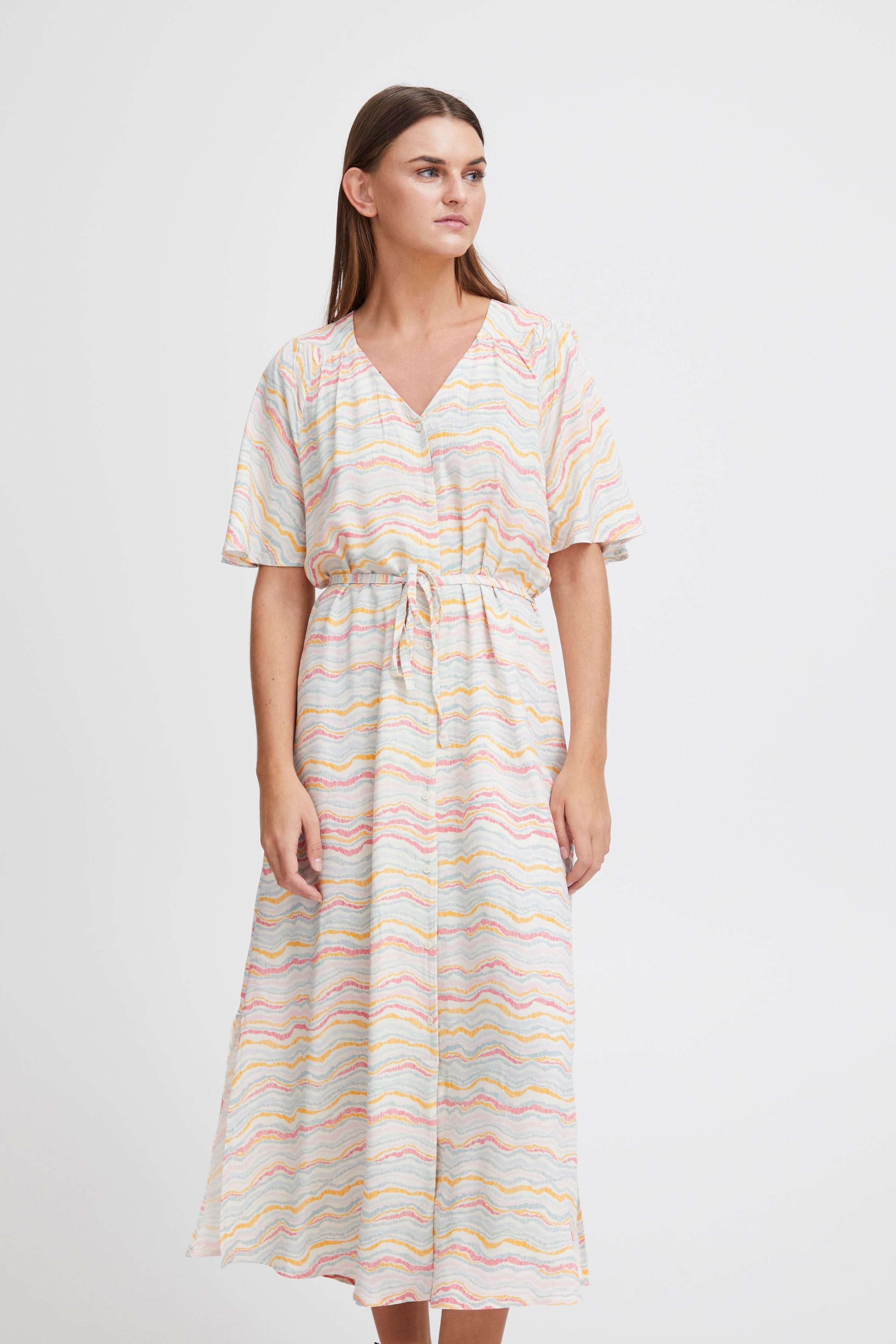 IHVERA Robe LOOKBOOK FRONT 20121155-203845