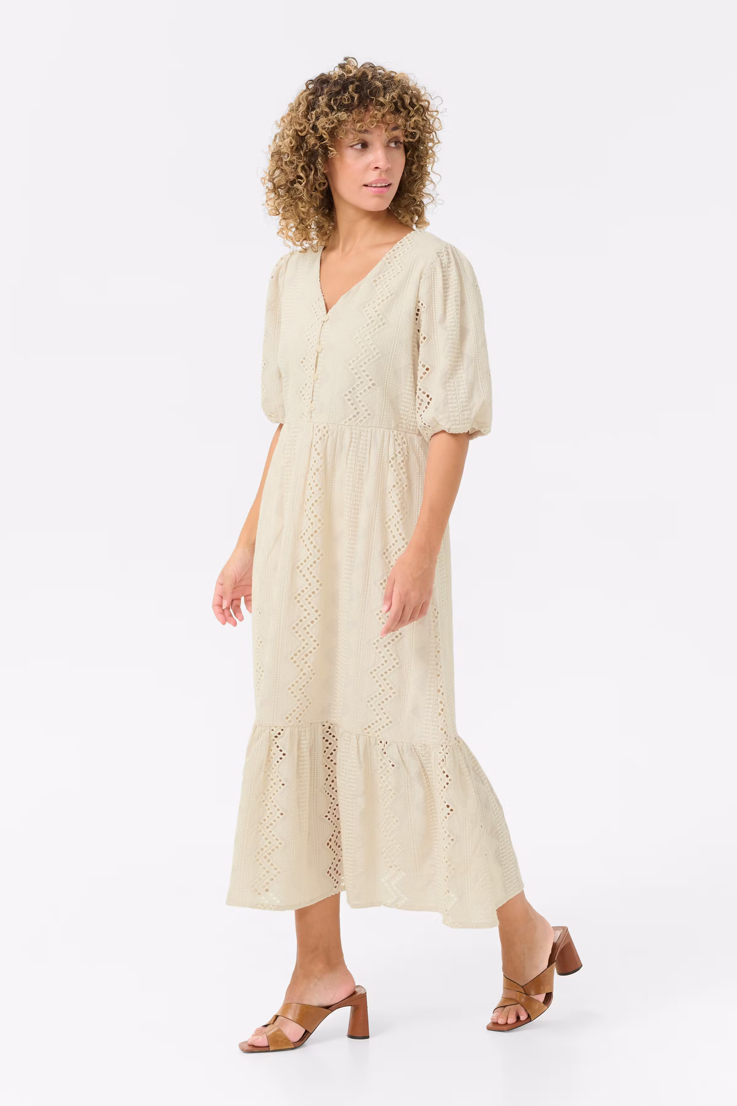 CRBrielle Klänning LOOKBOOK FRONT 10613764-130003