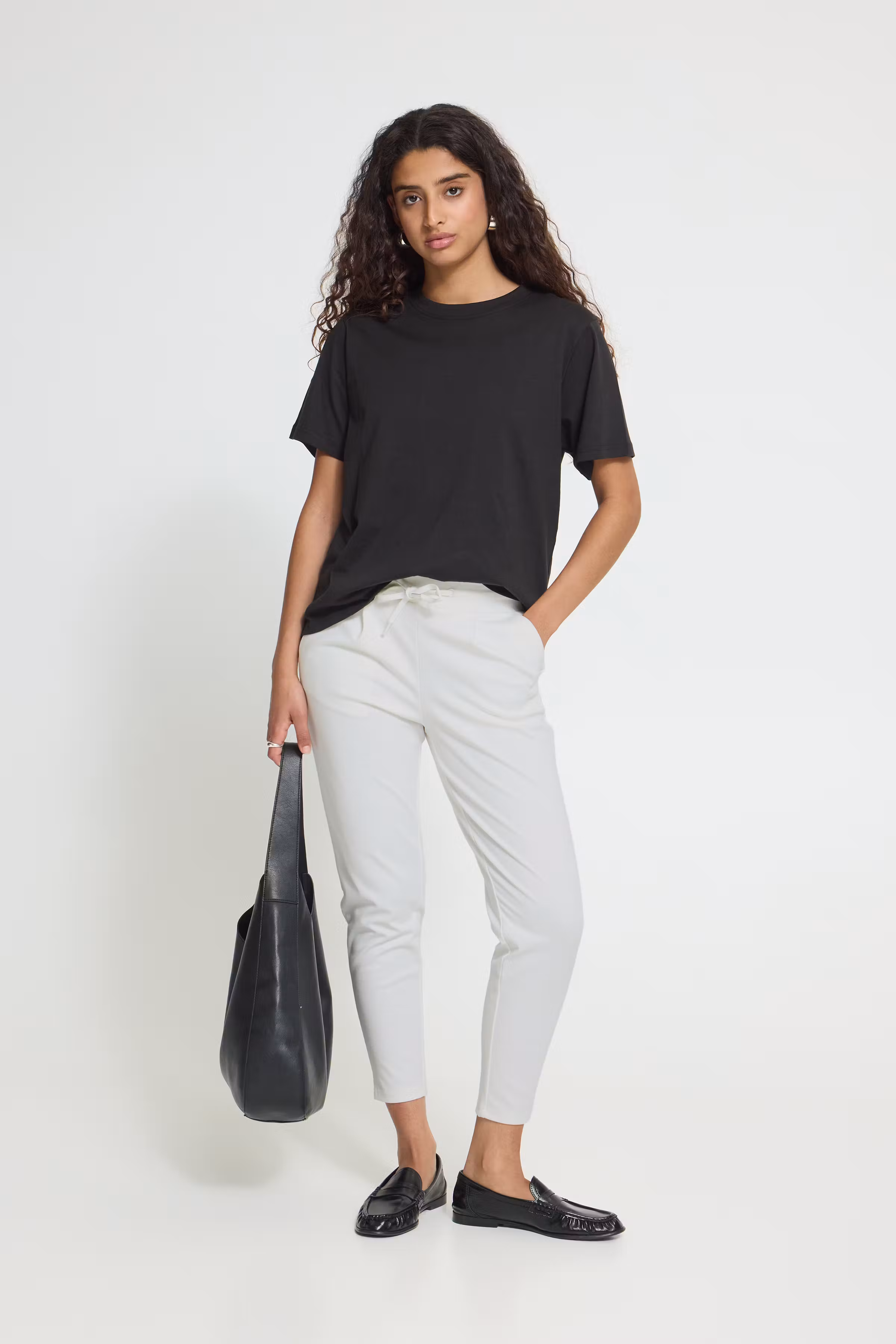 IHKATE Bukser LOOKBOOK FRONT 20104757-114201