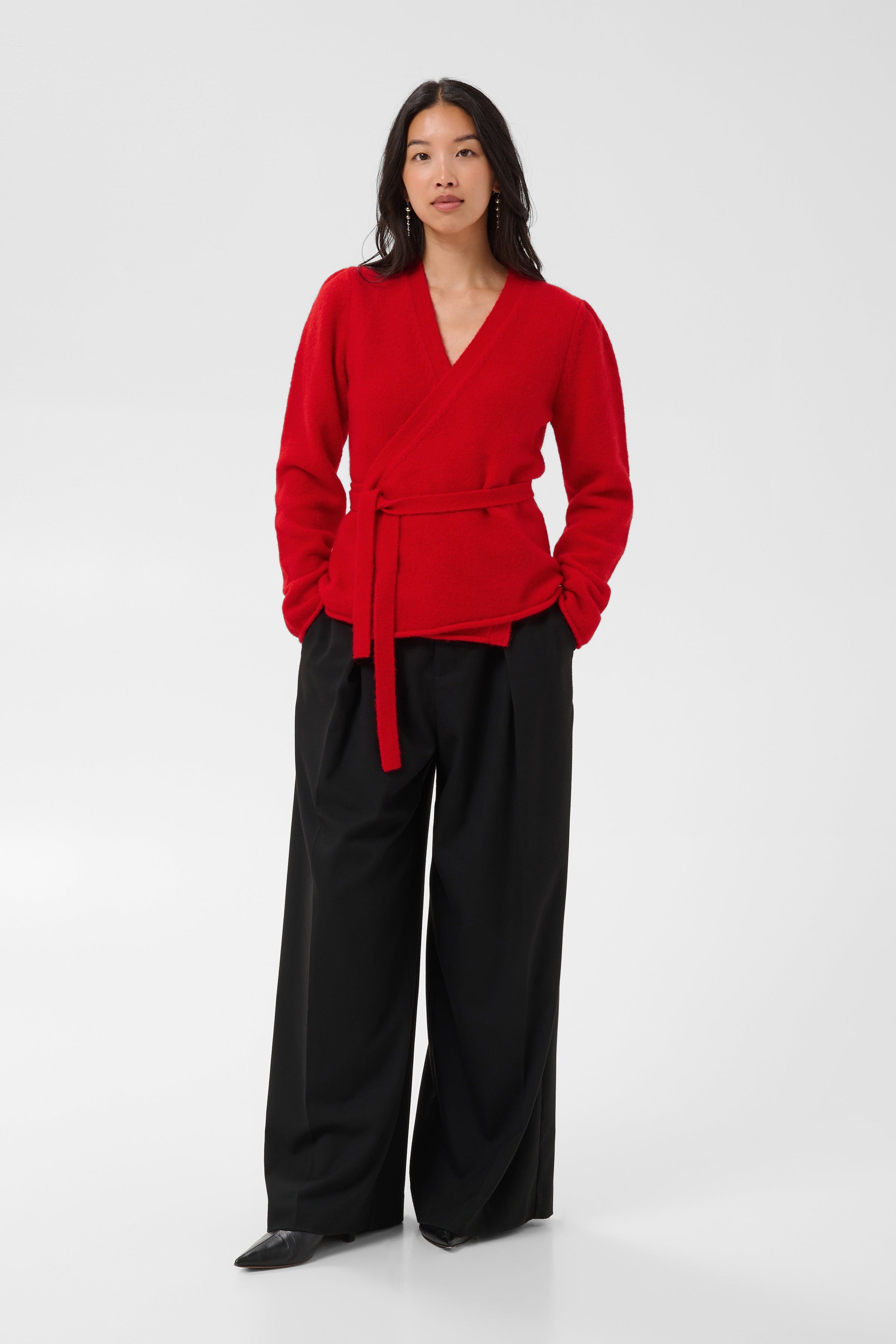 DumitraPW Cardigan LOOKBOOK FRONT 30311008-181659