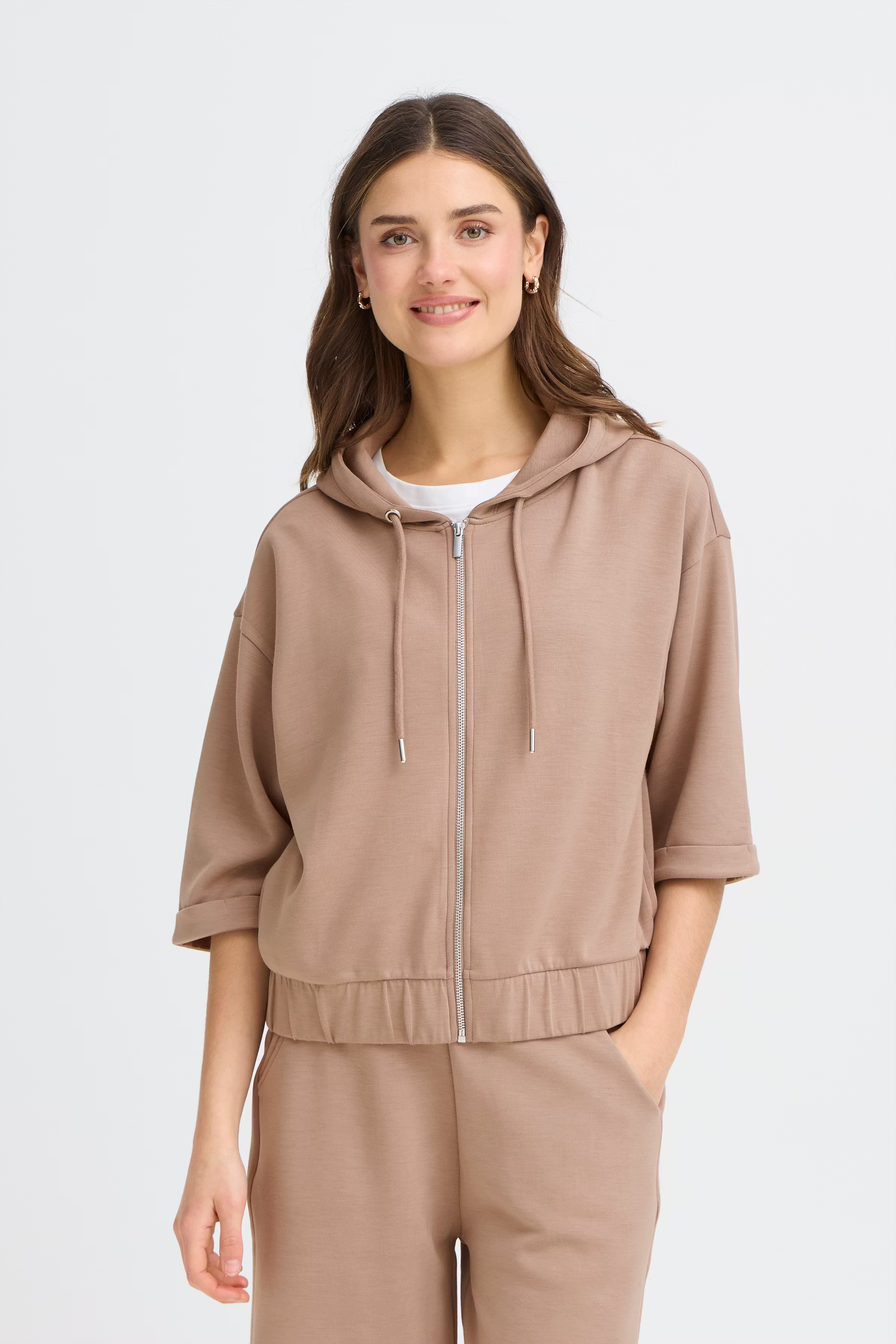 FRAURORA Sweatshirt LOOKBOOK FRONT 20617574-170807
