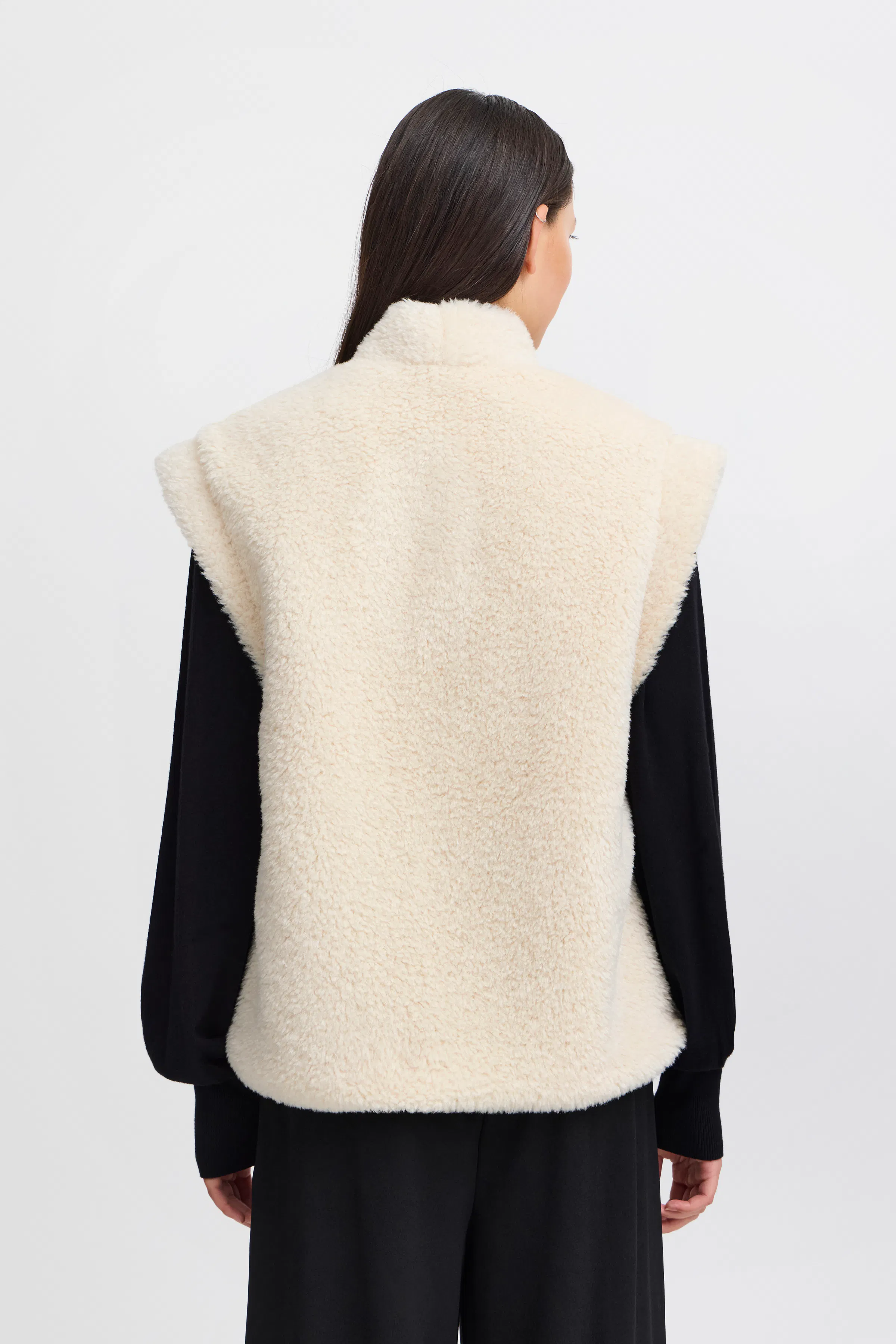 IHGIZLA Vest yttertøj LOOKBOOK BACK 20122322-130905