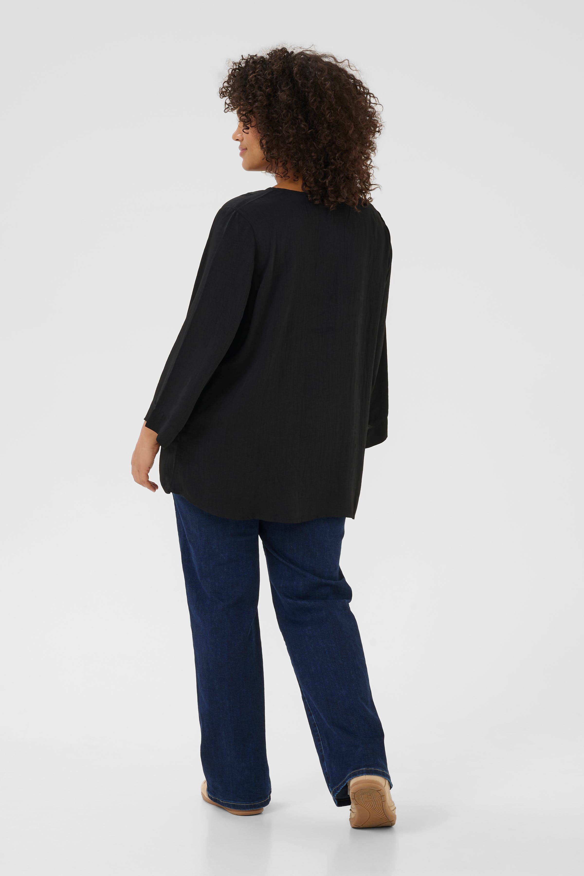 KCtinki Blouse LOOKBOOK BACK 10583335-100121