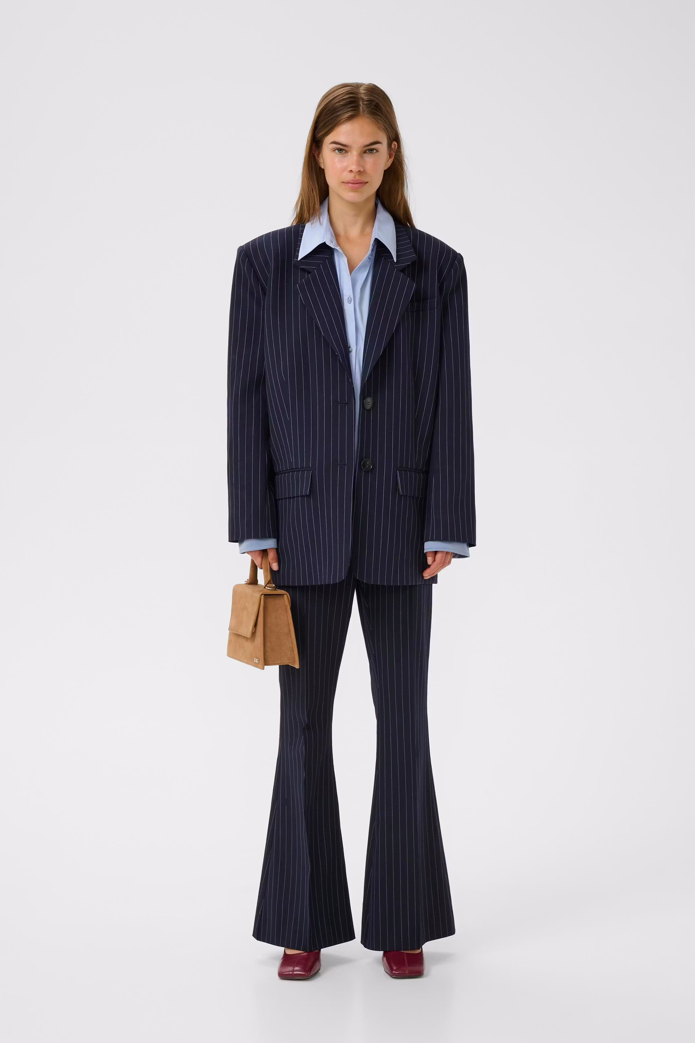 GZnaviana Hose LOOKBOOK FRONT 10910998-108983